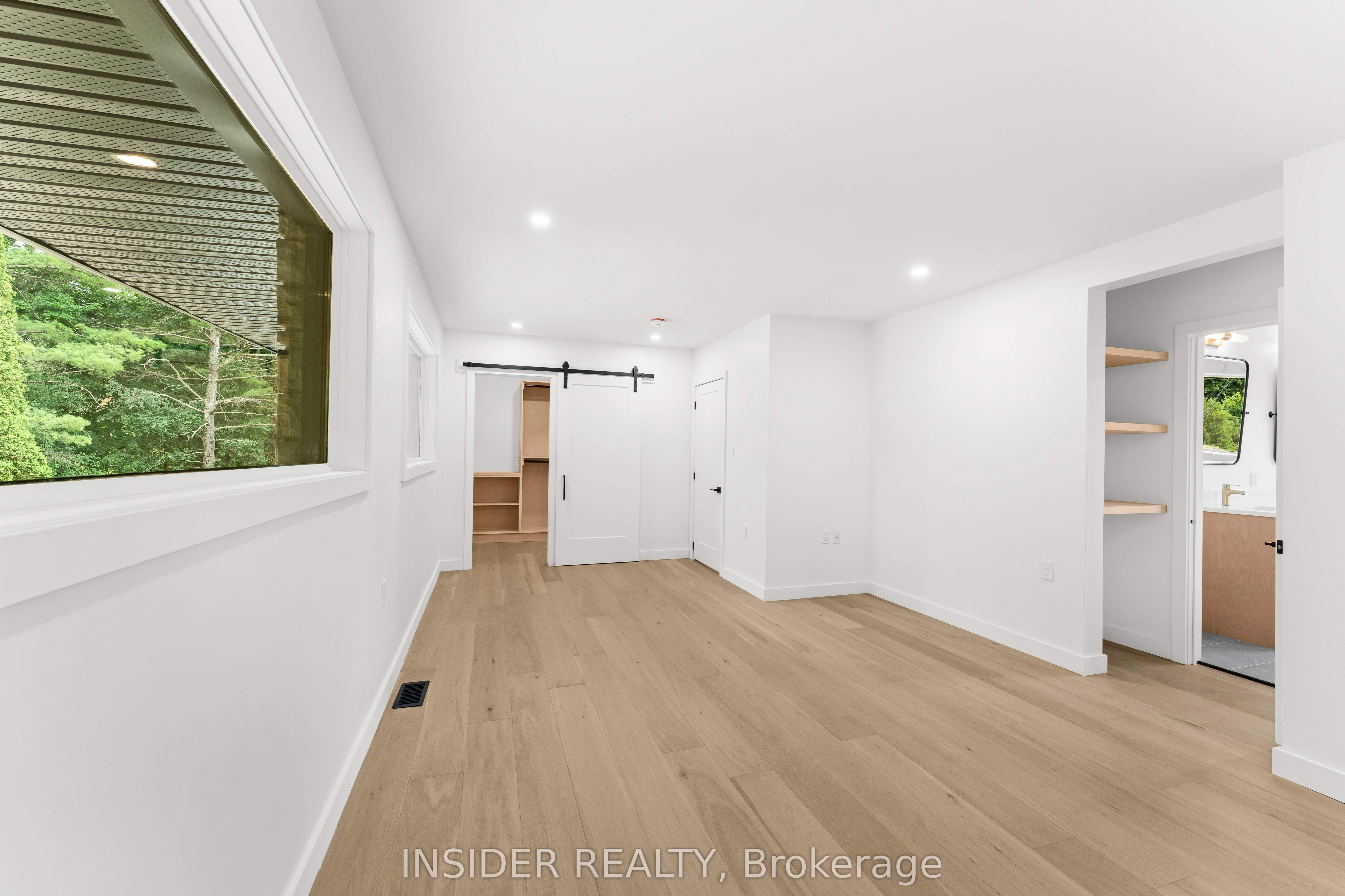 1802 Sydenham Road