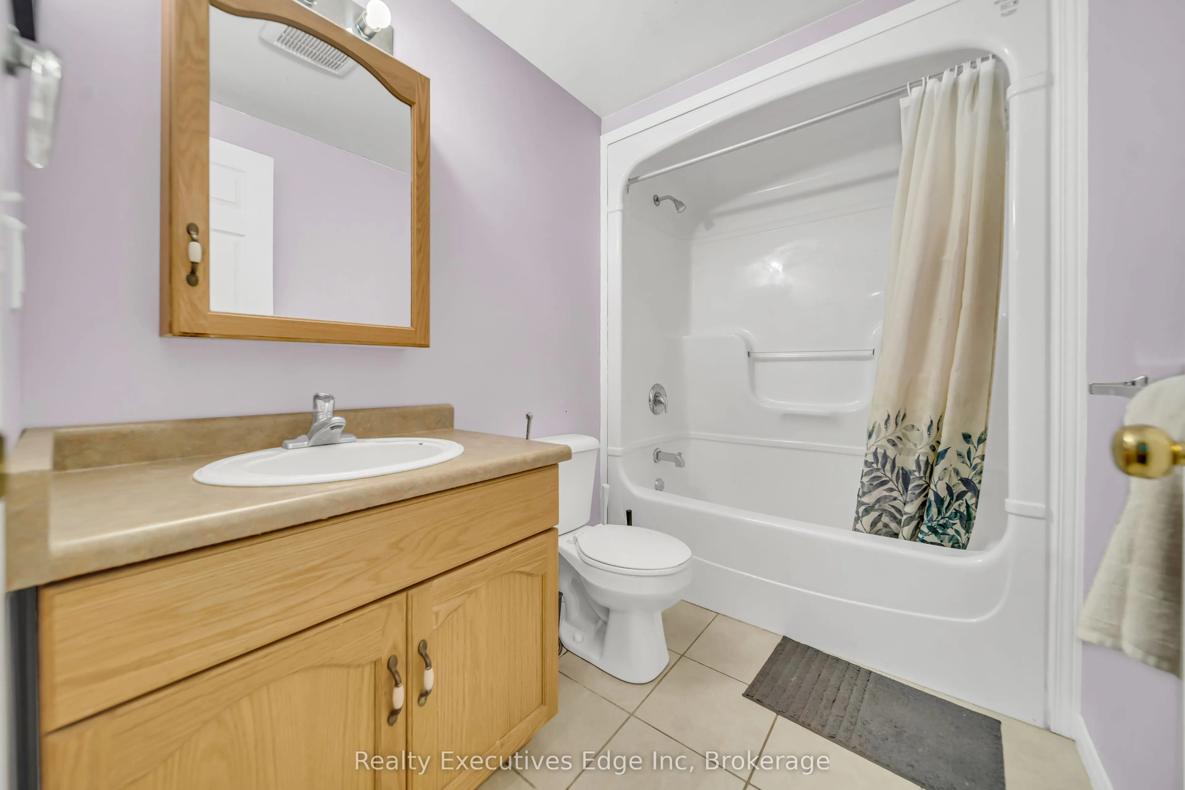 142 York Road, #5