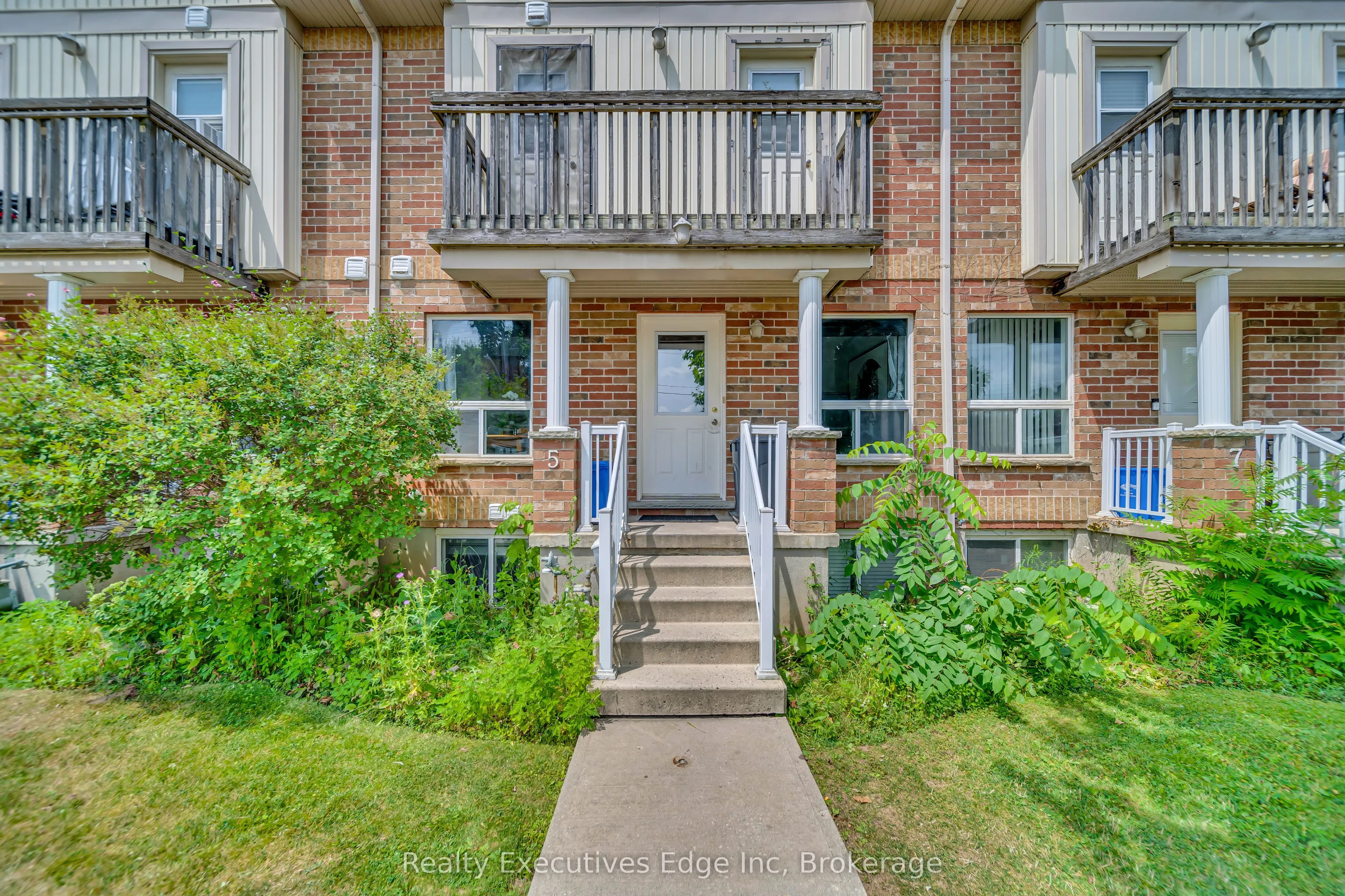 142 York Road, #5