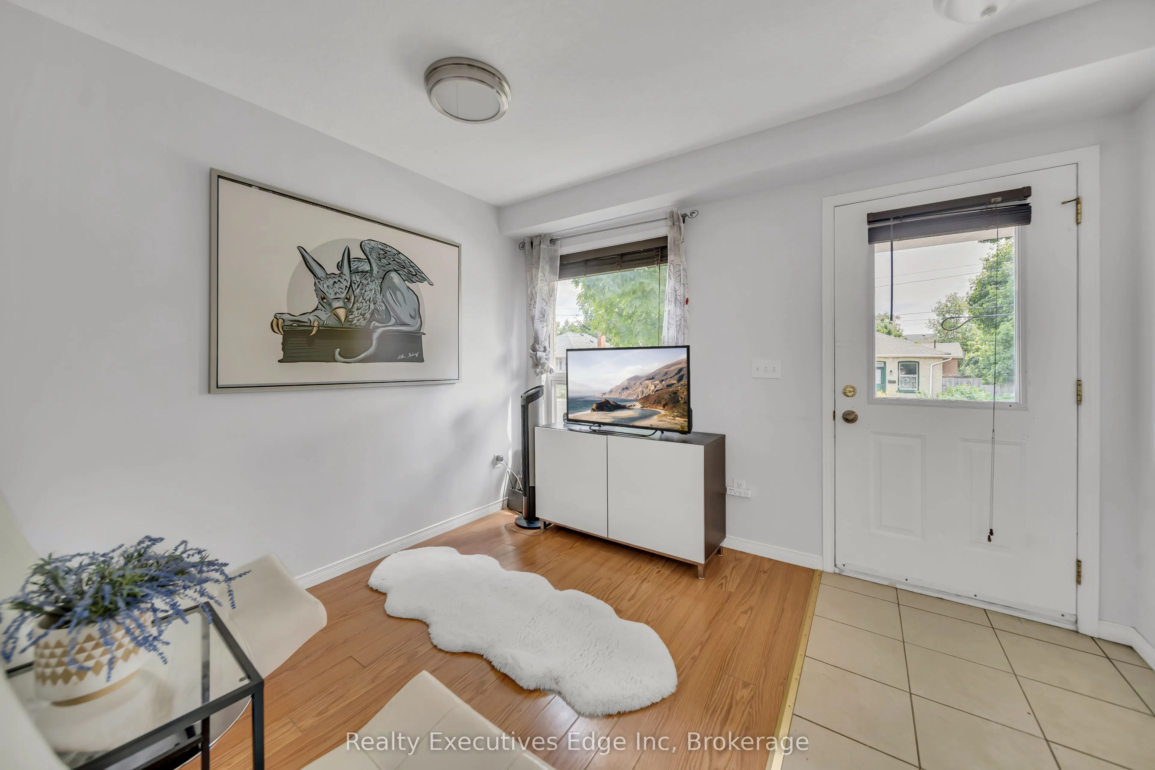 142 York Road, #5
