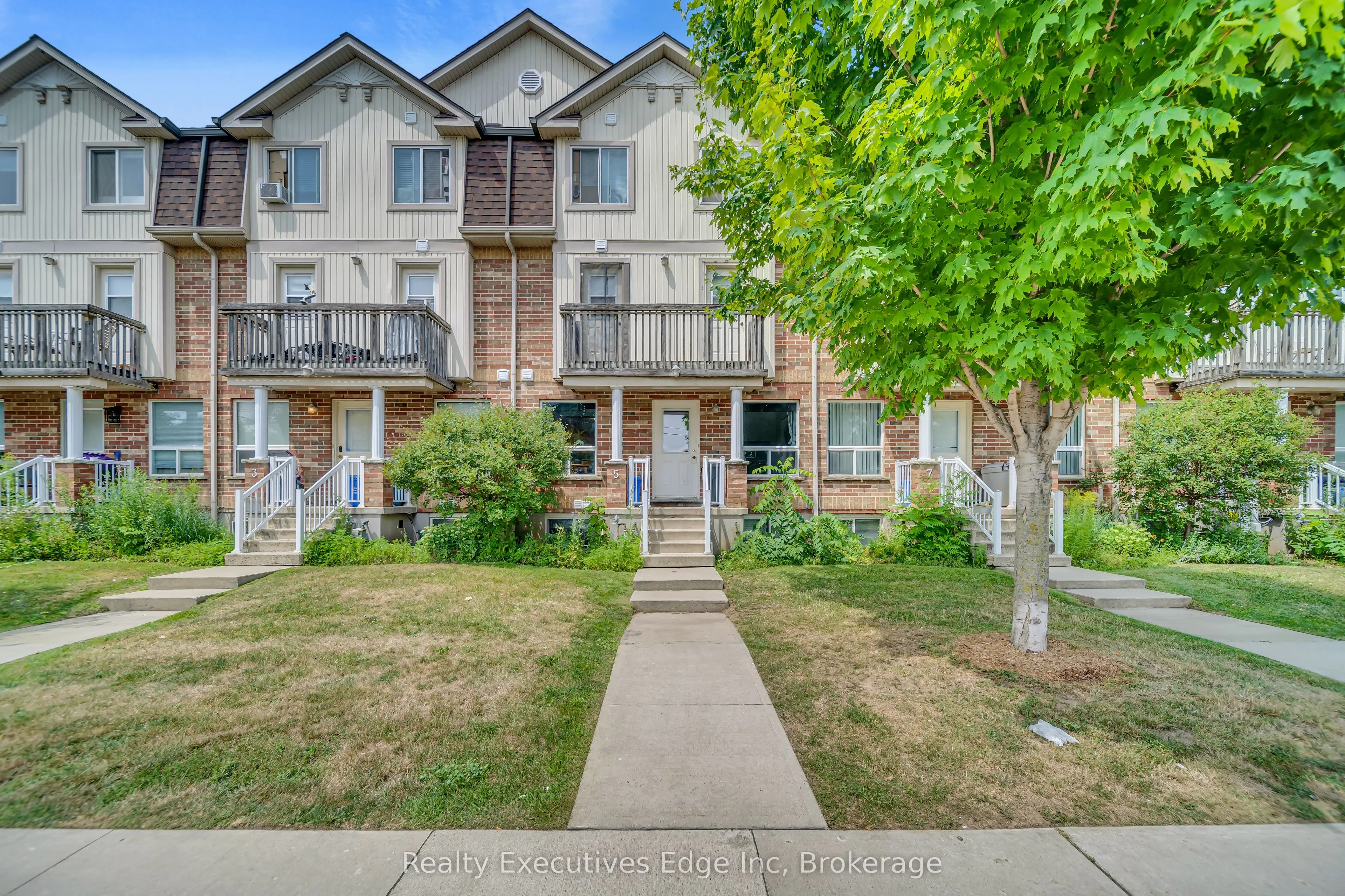 142 York Road, #5
