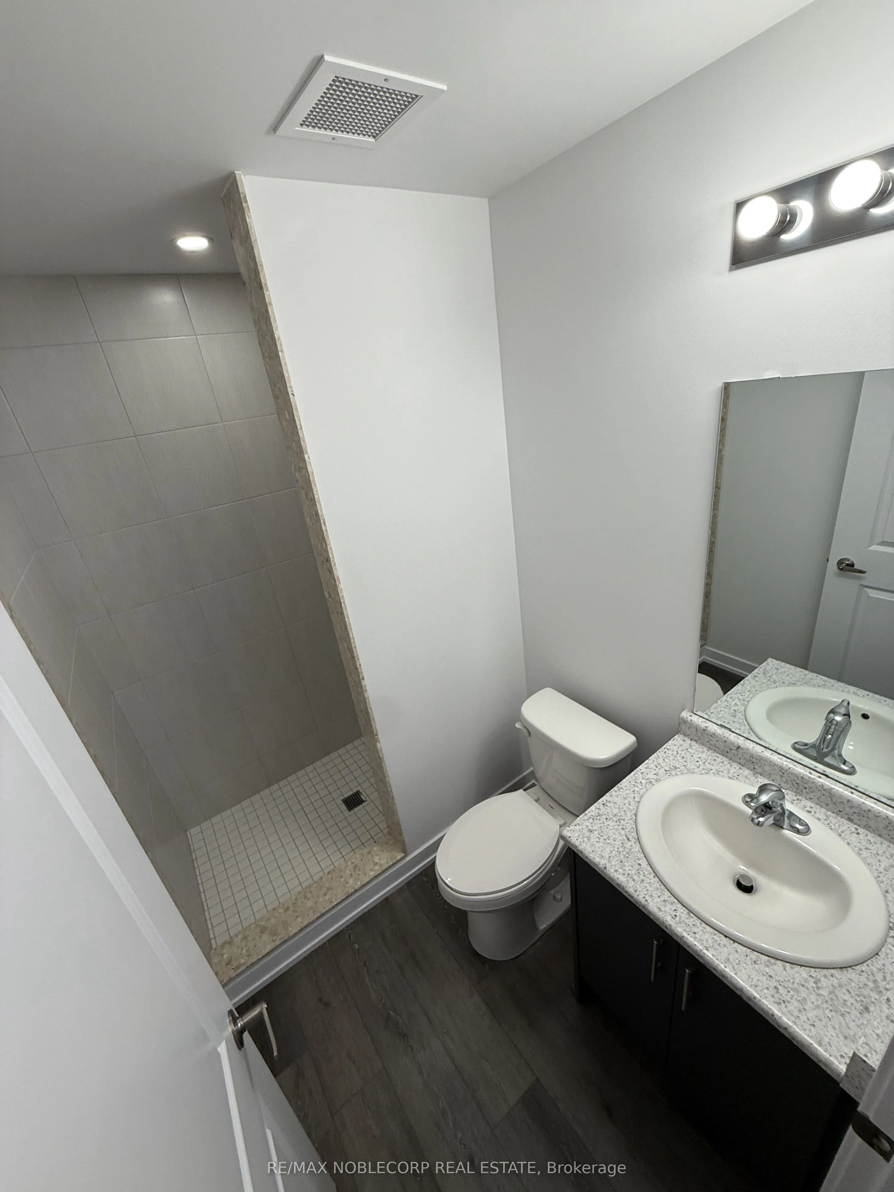 5055 Greenlane Road, #534