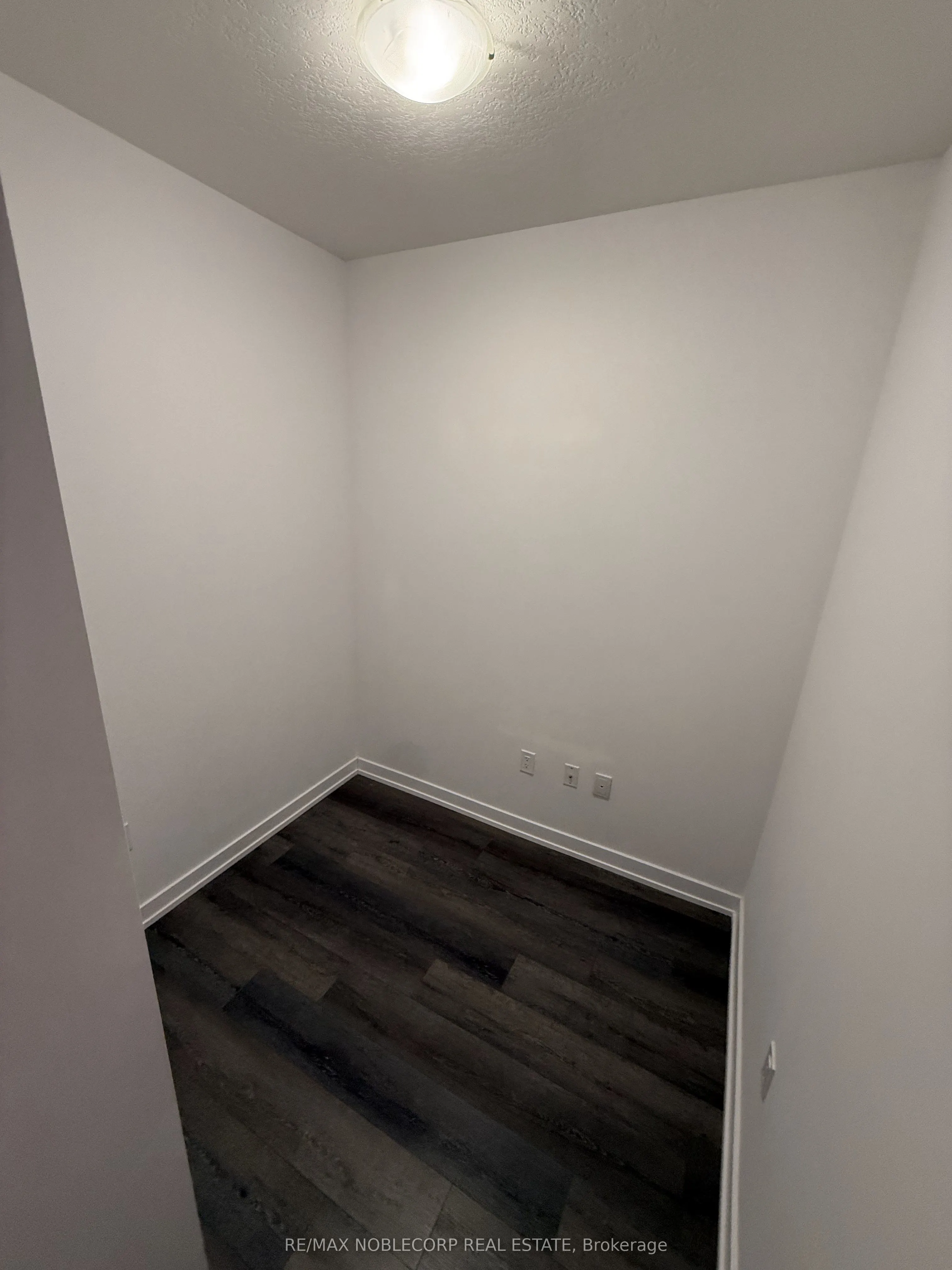 5055 Greenlane Road, #534