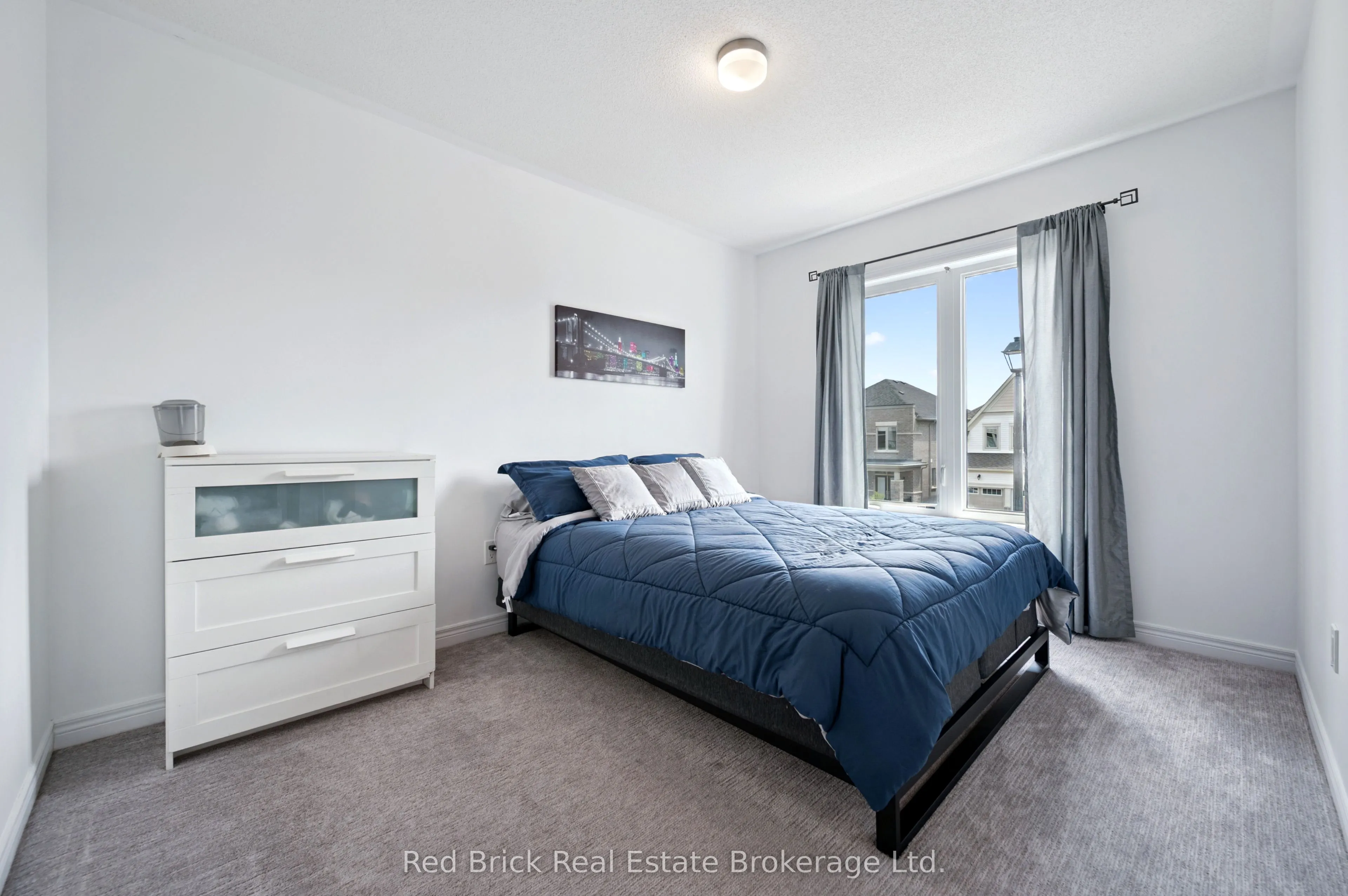 71 Harpin Way W