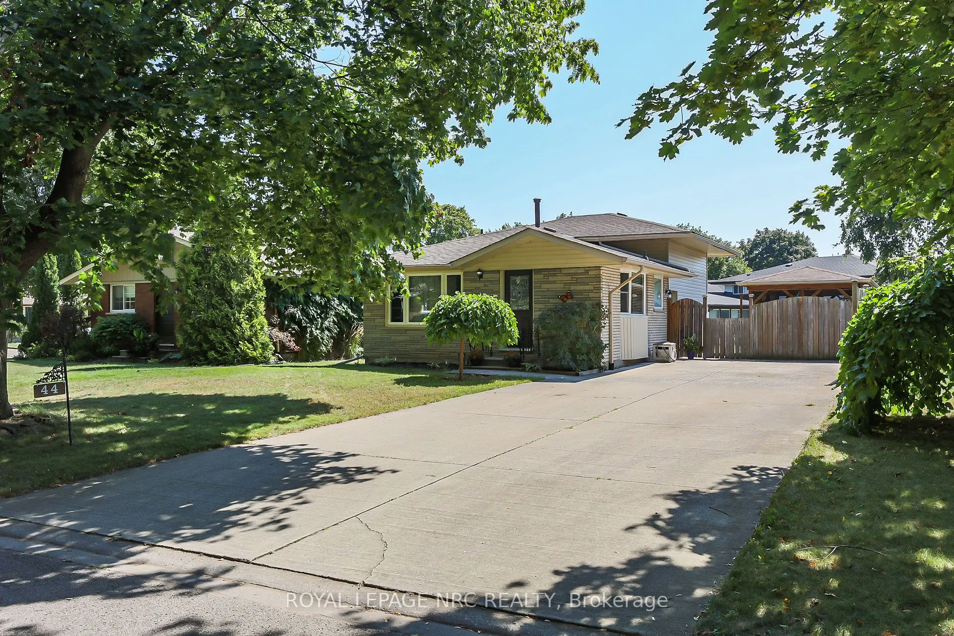 44 Densgrove Drive