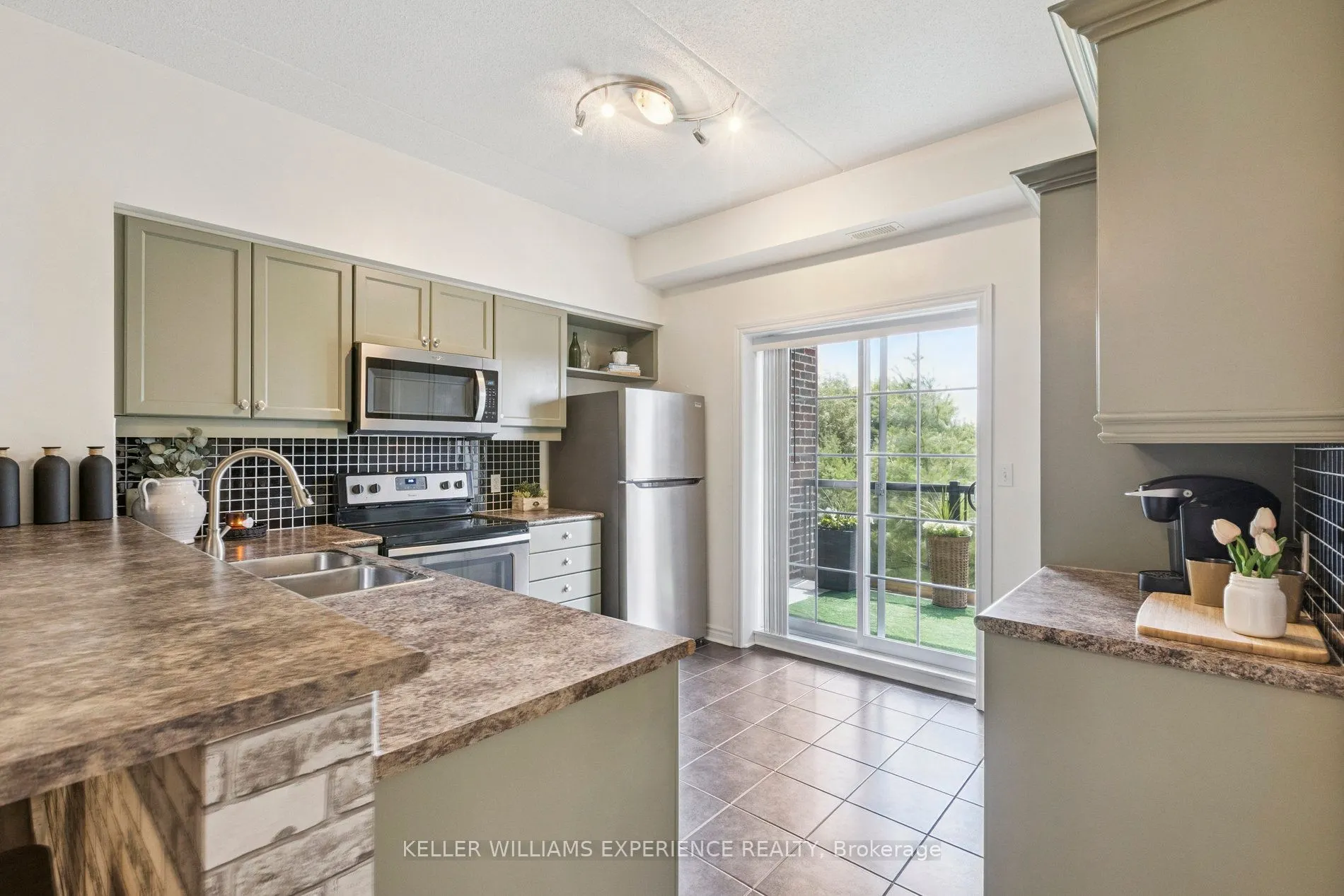 308 Watson Parkway N, #301