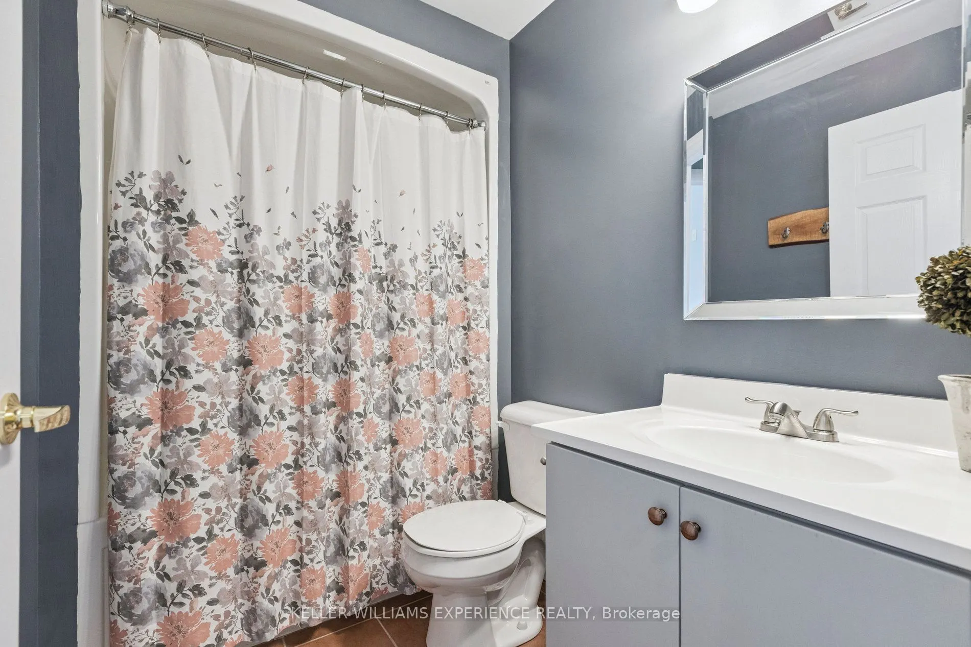 308 Watson Parkway N, #301