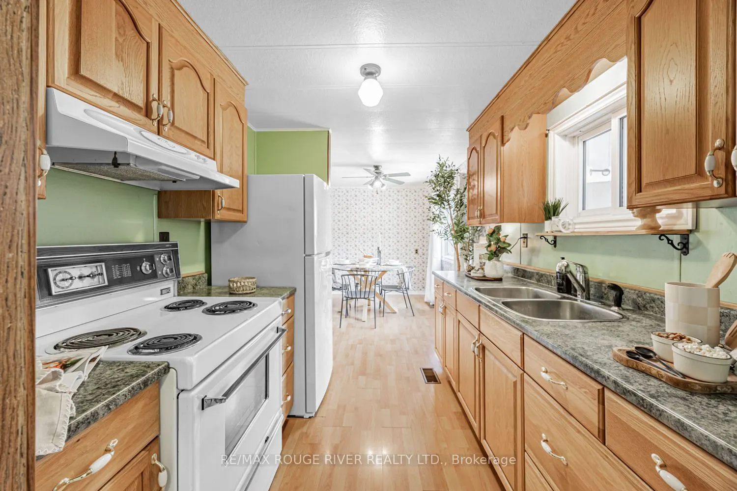 7622 Telephone Road