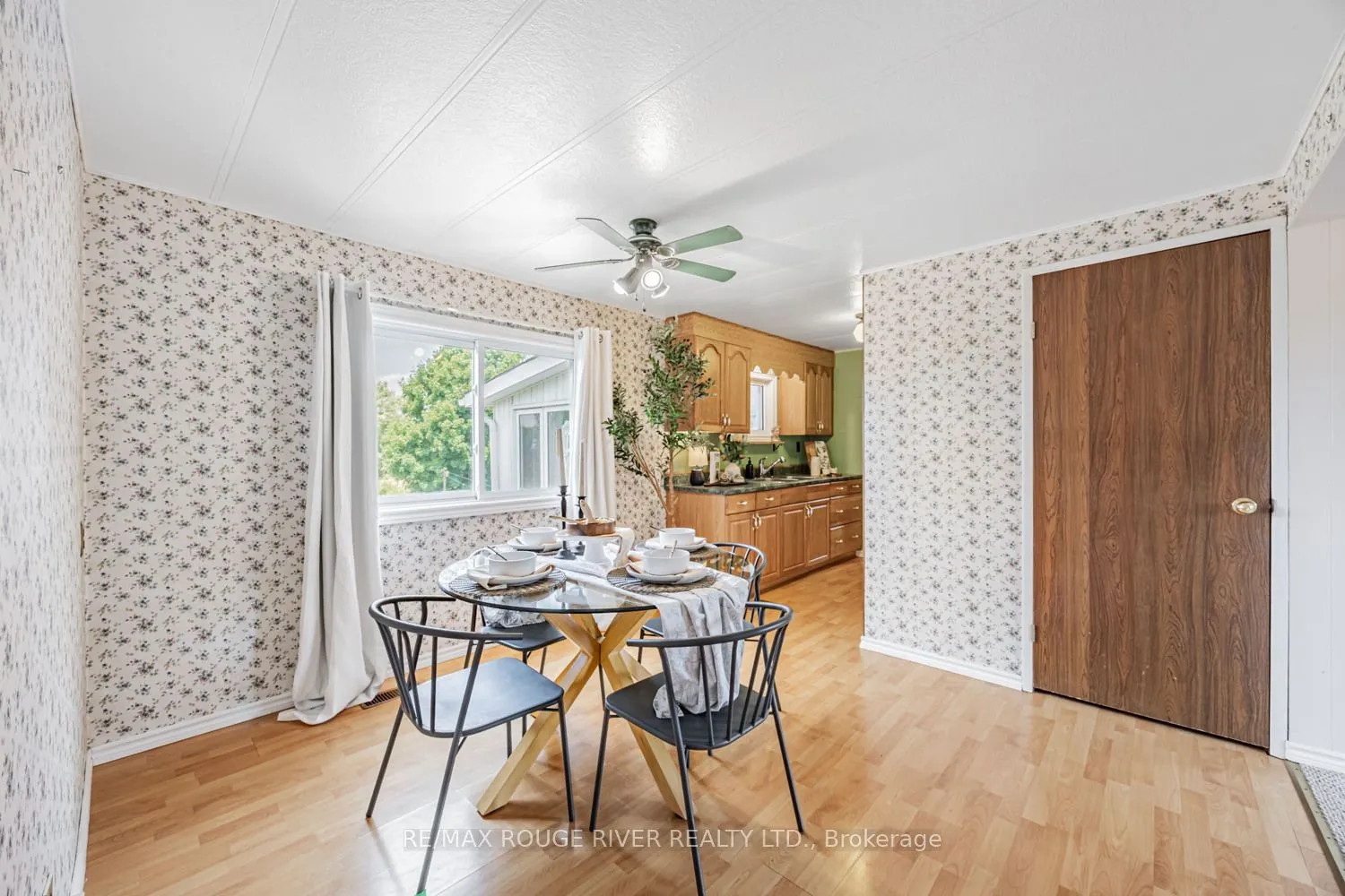 7622 Telephone Road