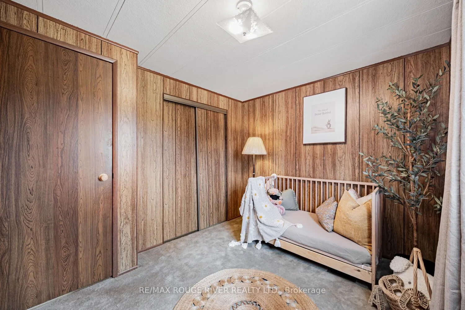 7622 Telephone Road