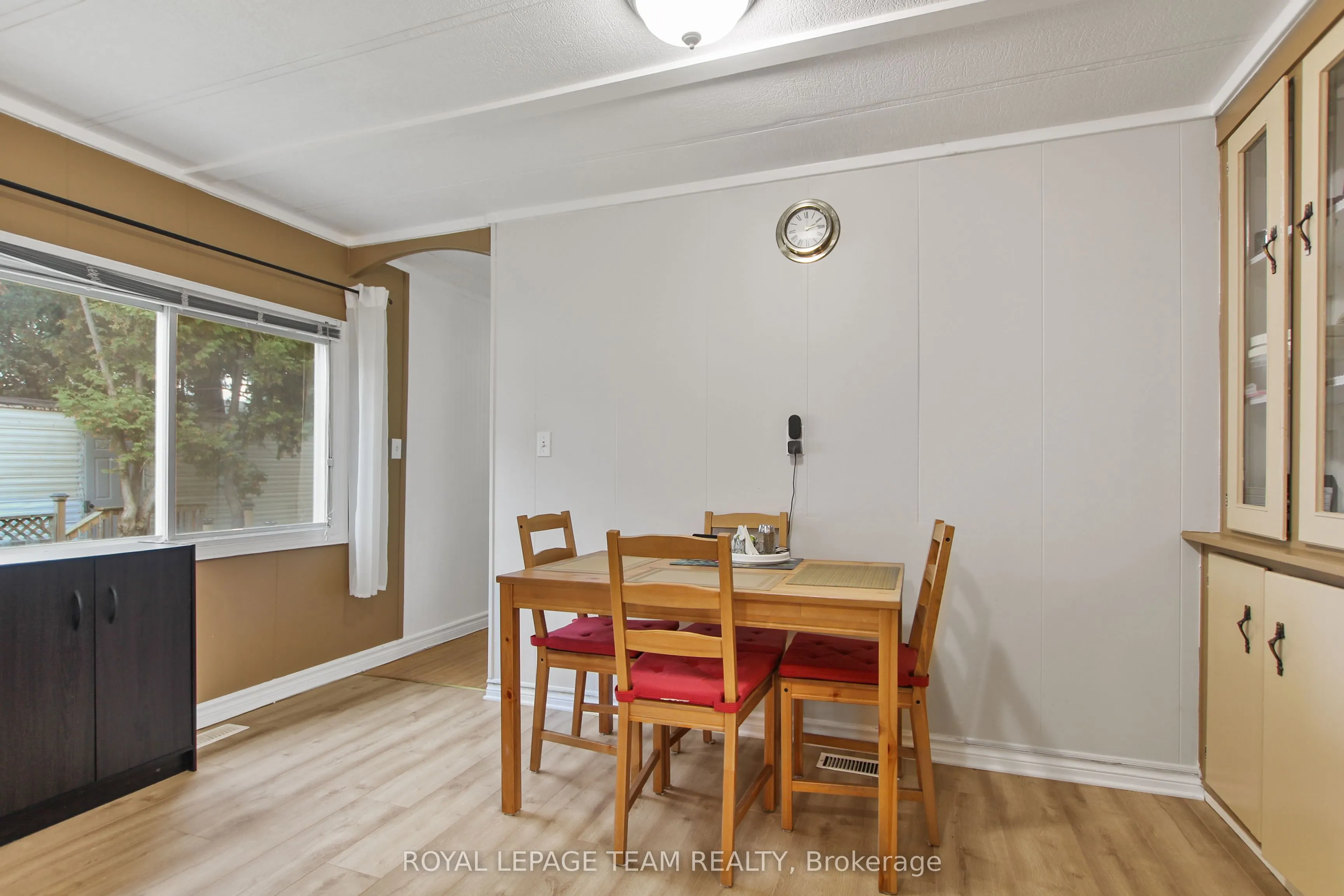 7 Rowan Road