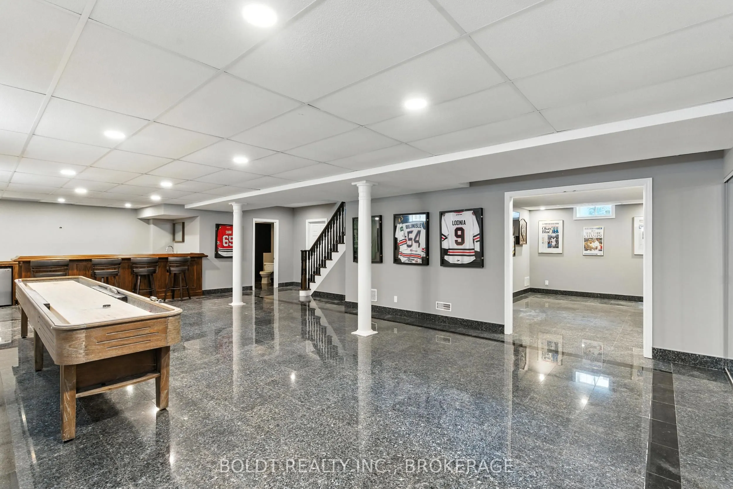 84 Vansickle Road