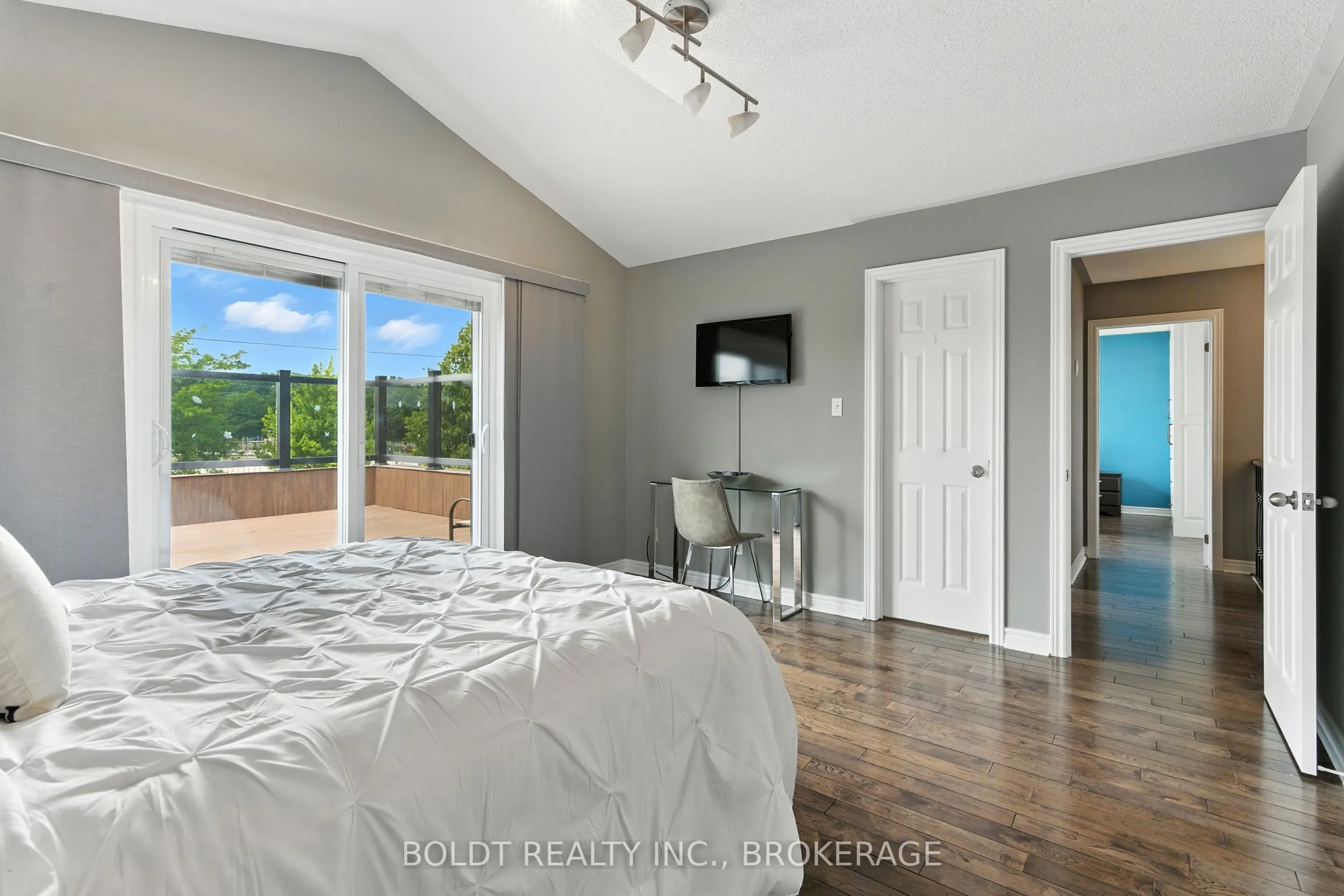 84 Vansickle Road