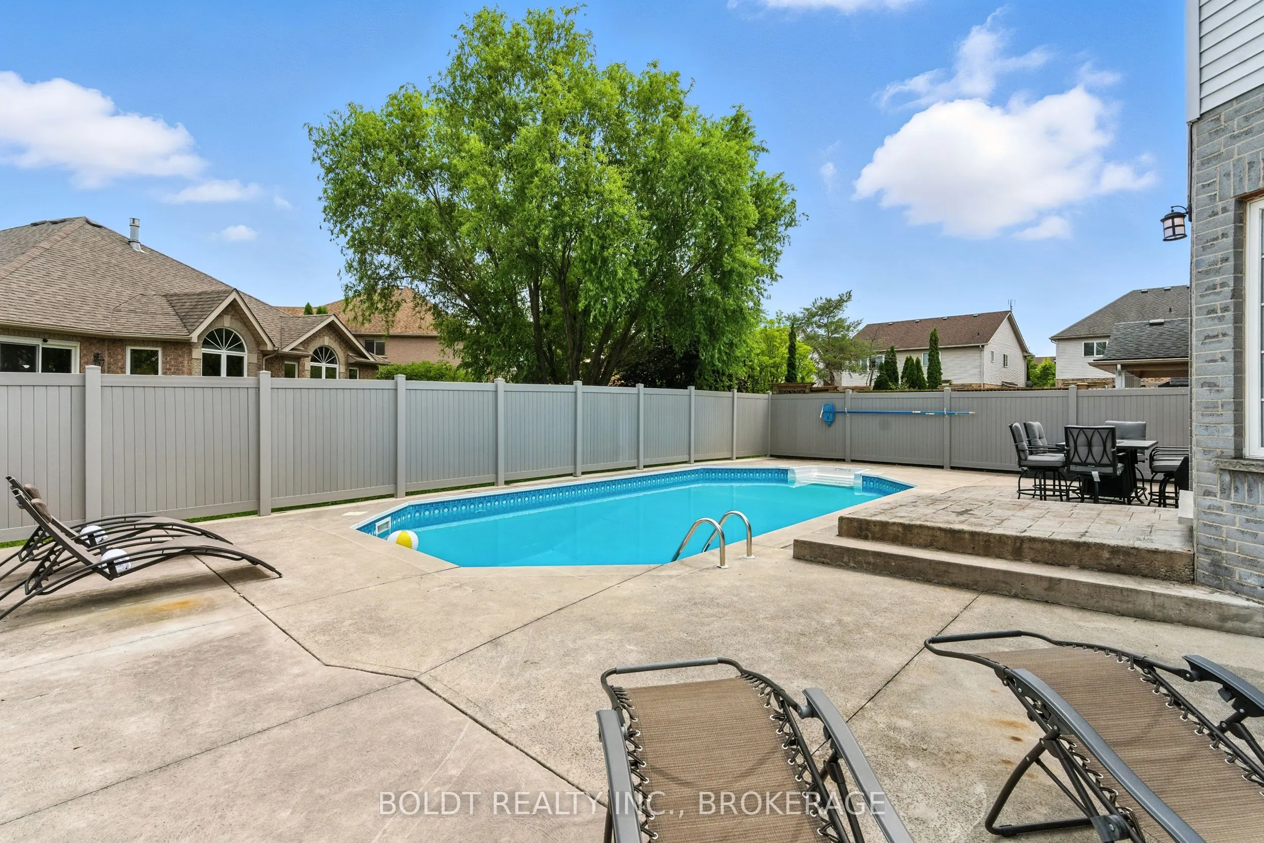 84 Vansickle Road