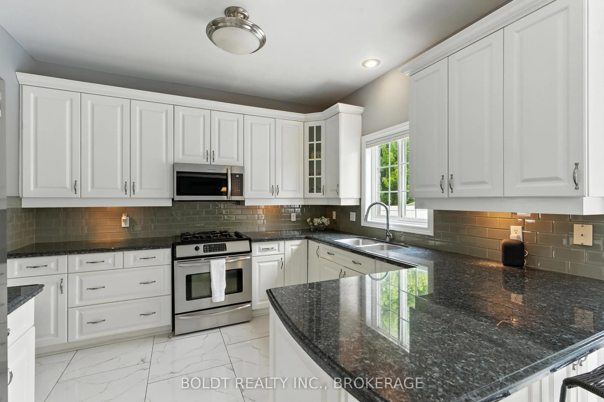 84 Vansickle Road