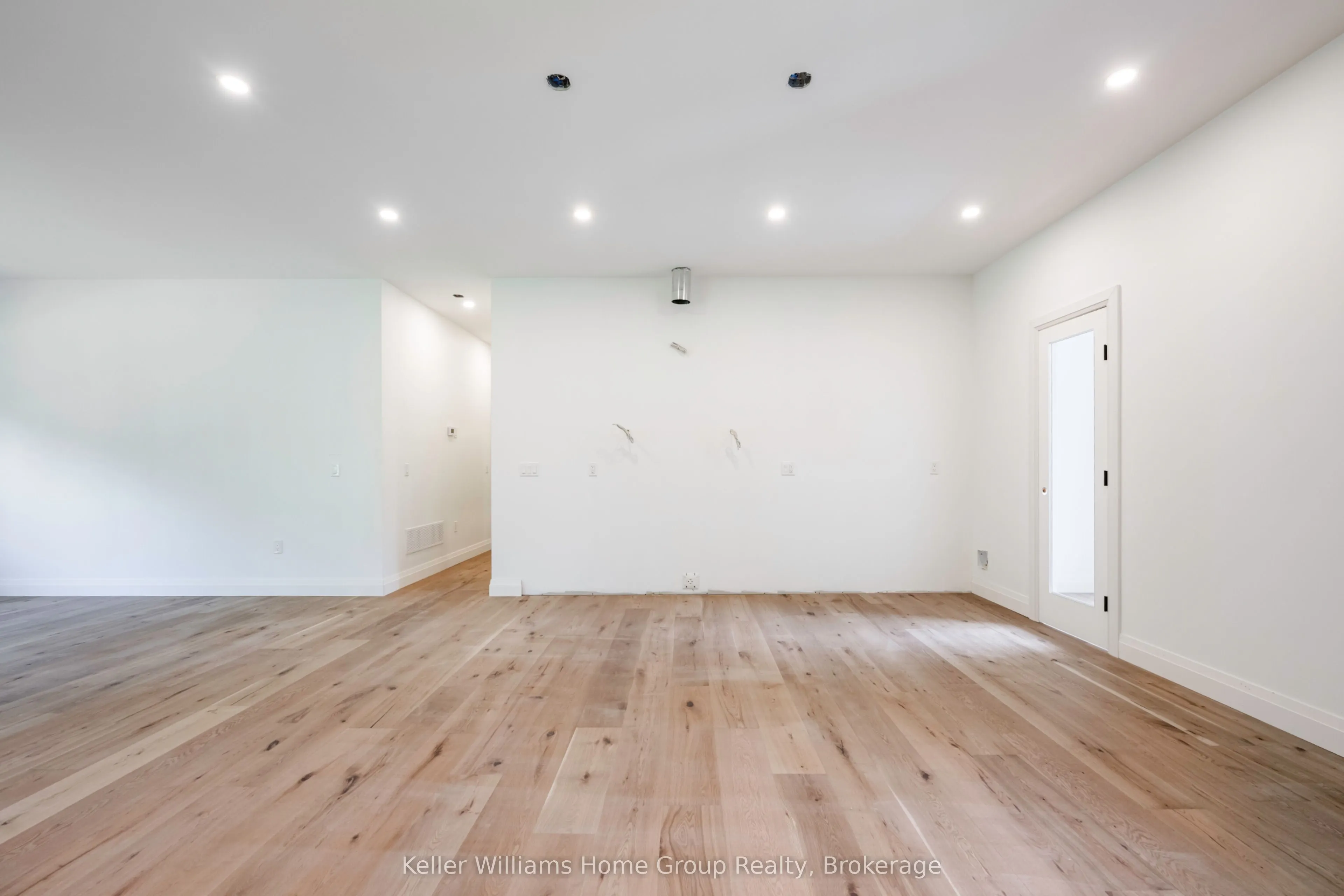 537266 Main Street