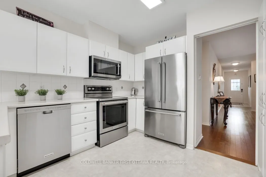 10 Ladybirds Crescent