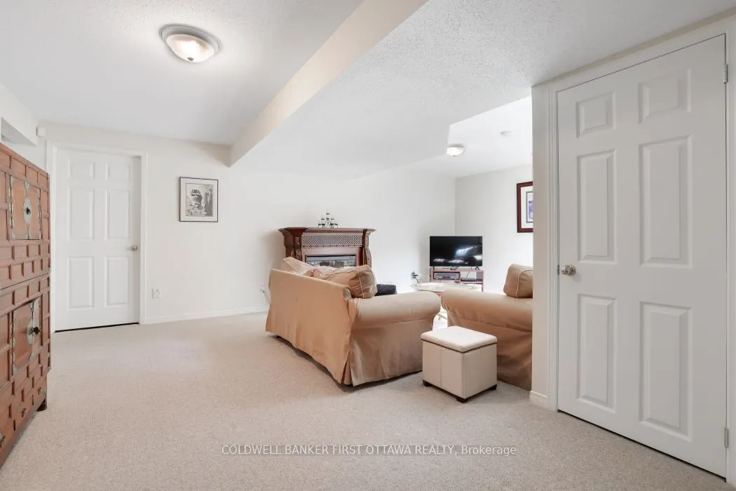 10 Ladybirds Crescent