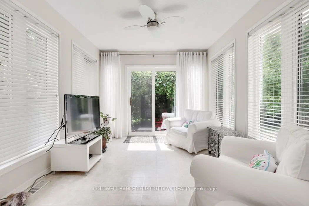 10 Ladybirds Crescent