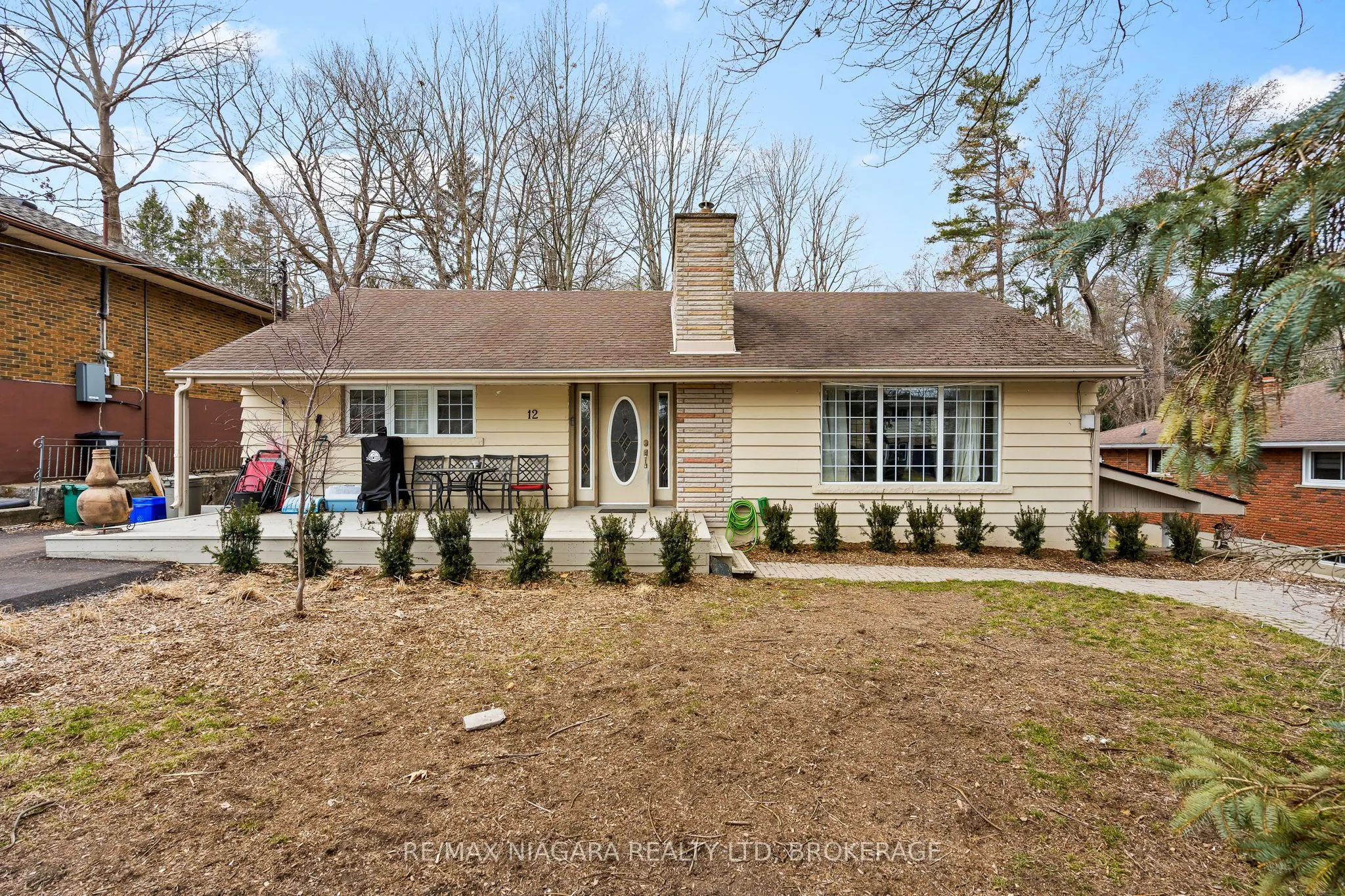 12 Cedar Street