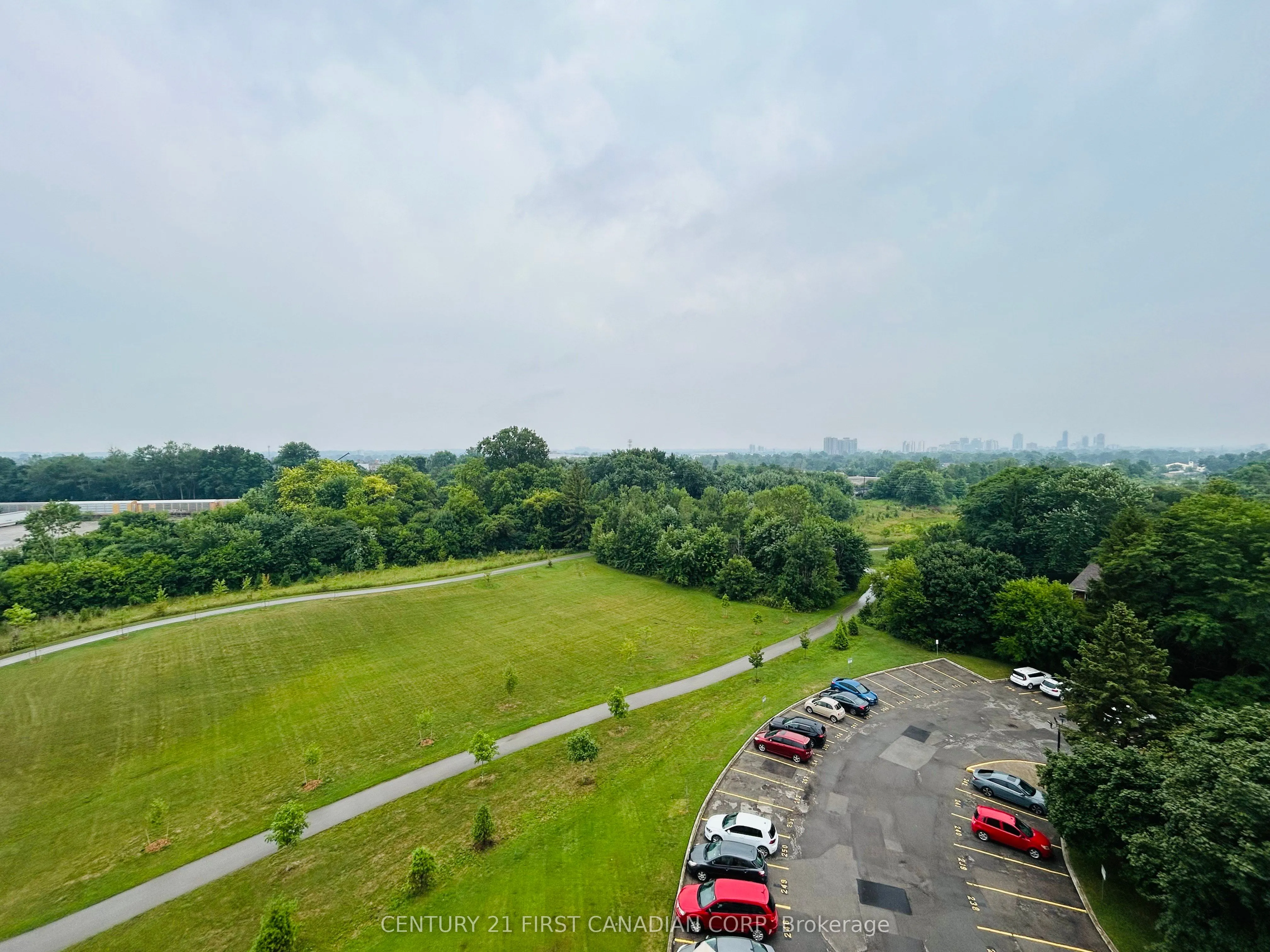 573 Mornington Avenue, #802
