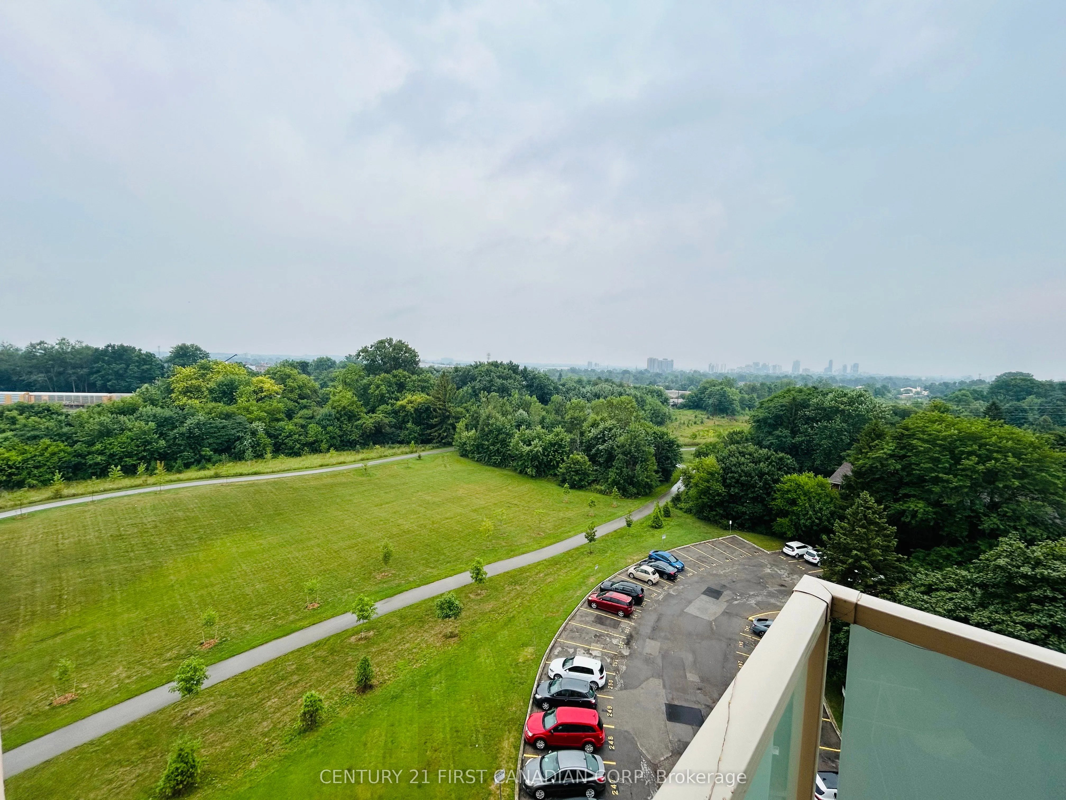 573 Mornington Avenue, #802