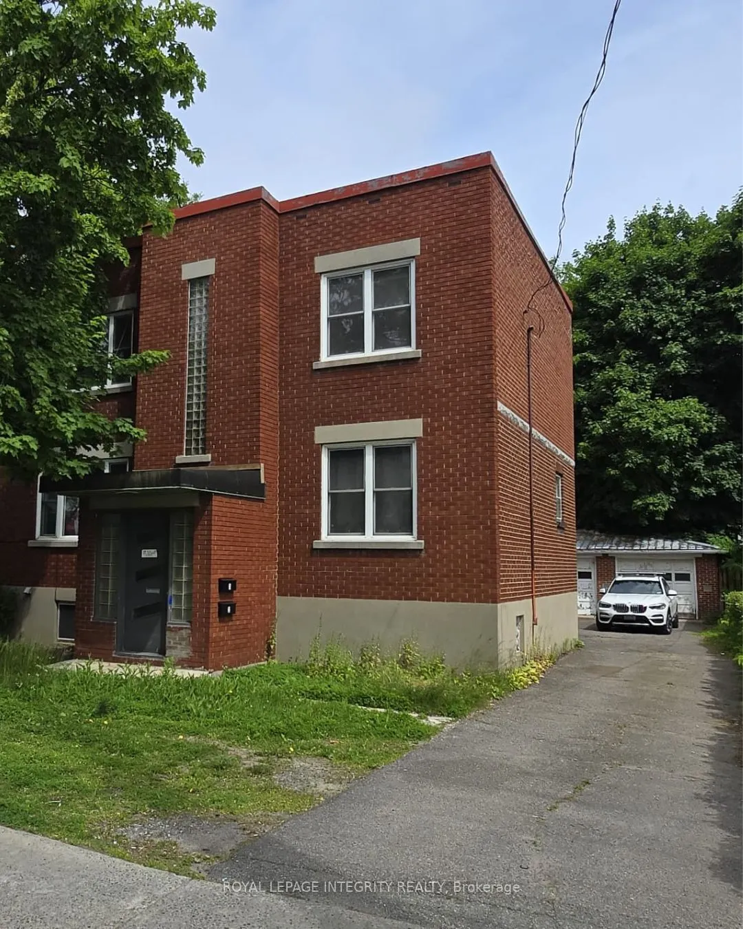 455 McArthur Avenue