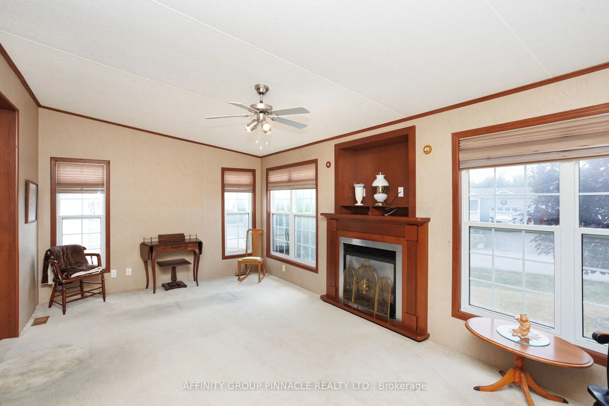 20 Creekside Circle
