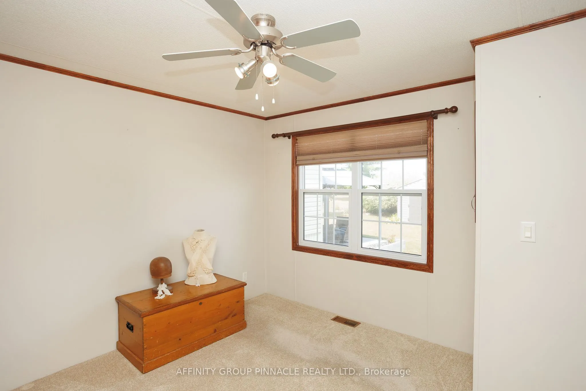 20 Creekside Circle