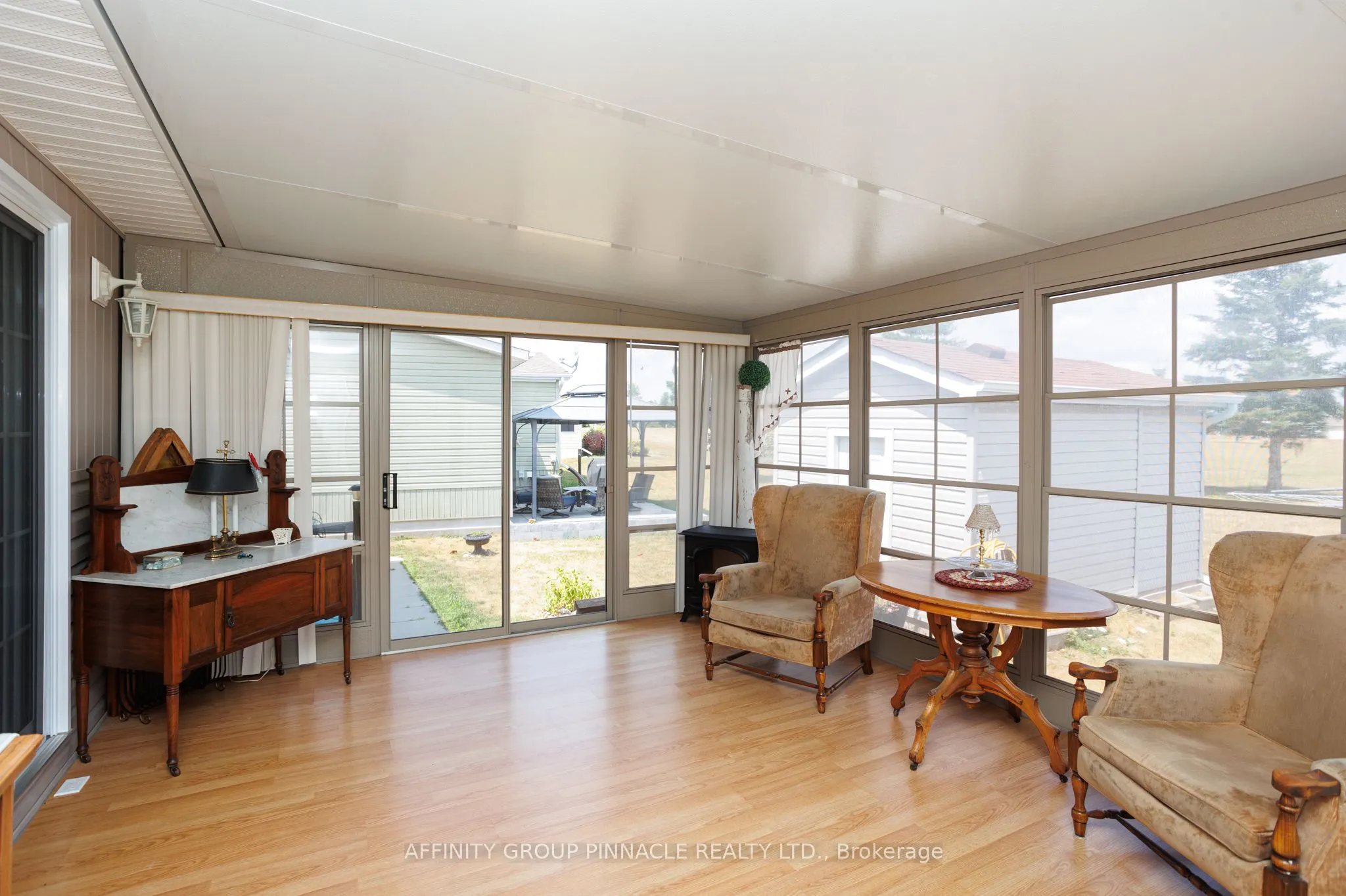 20 Creekside Circle