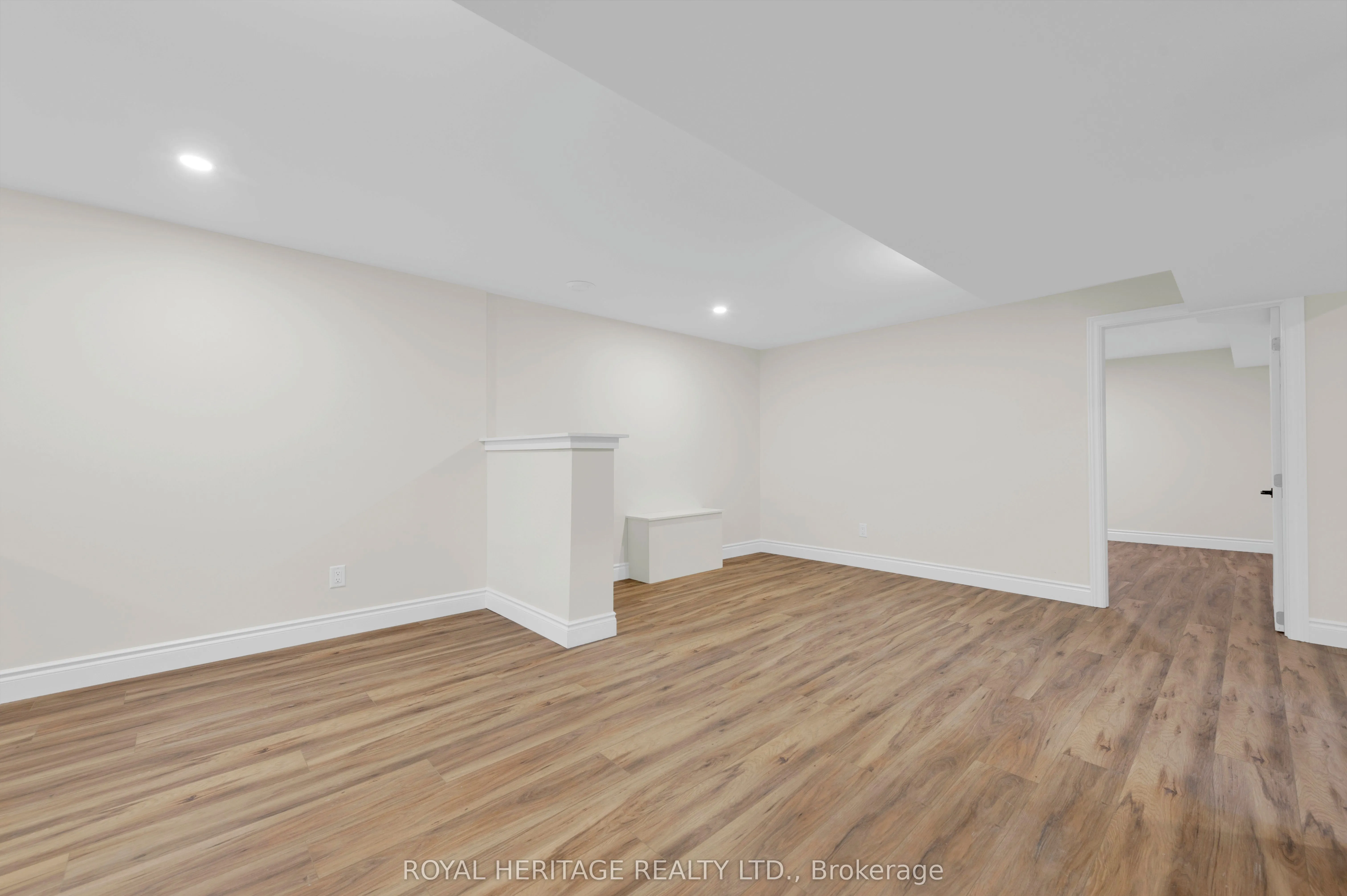285 Herchimer Avenue