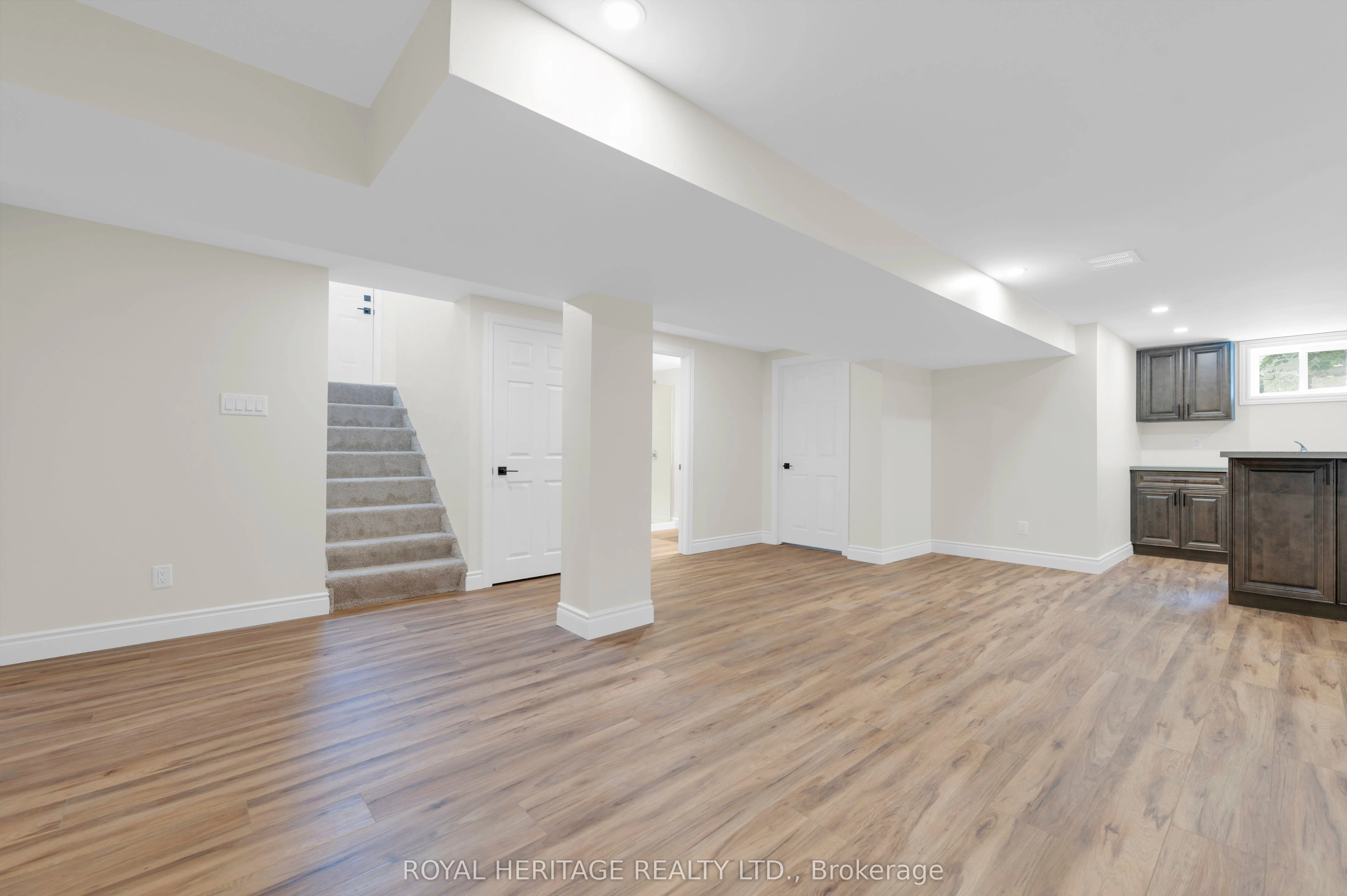 285 Herchimer Avenue