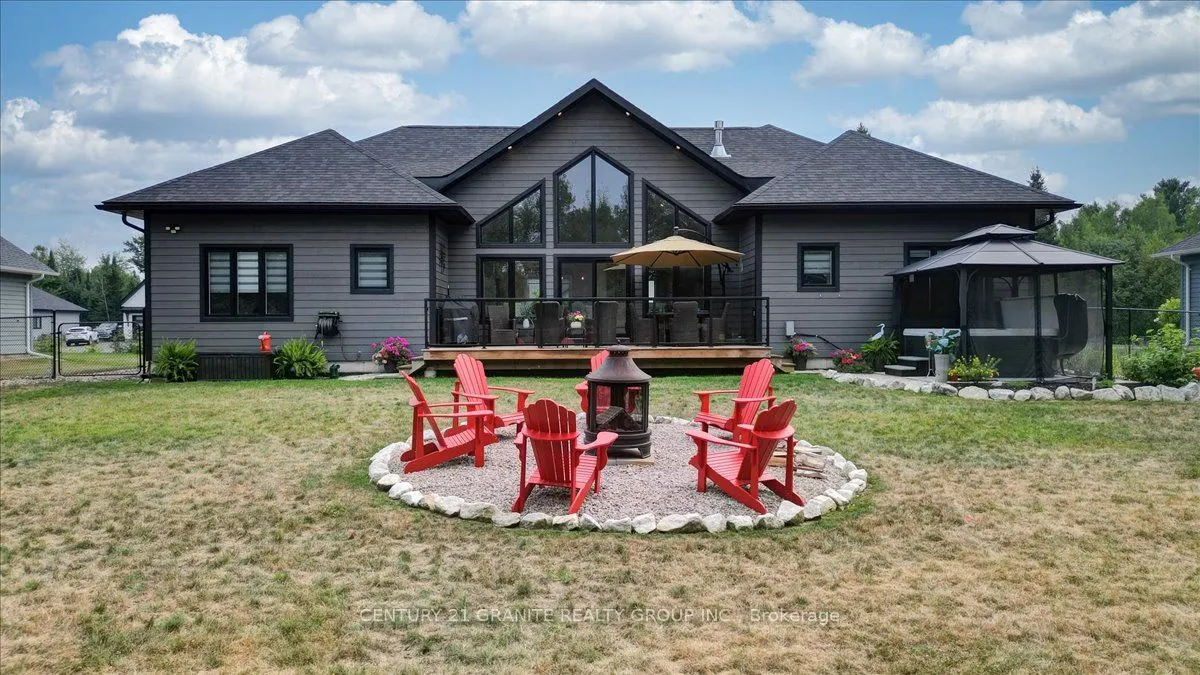 9 Bancroft Ridge Drive