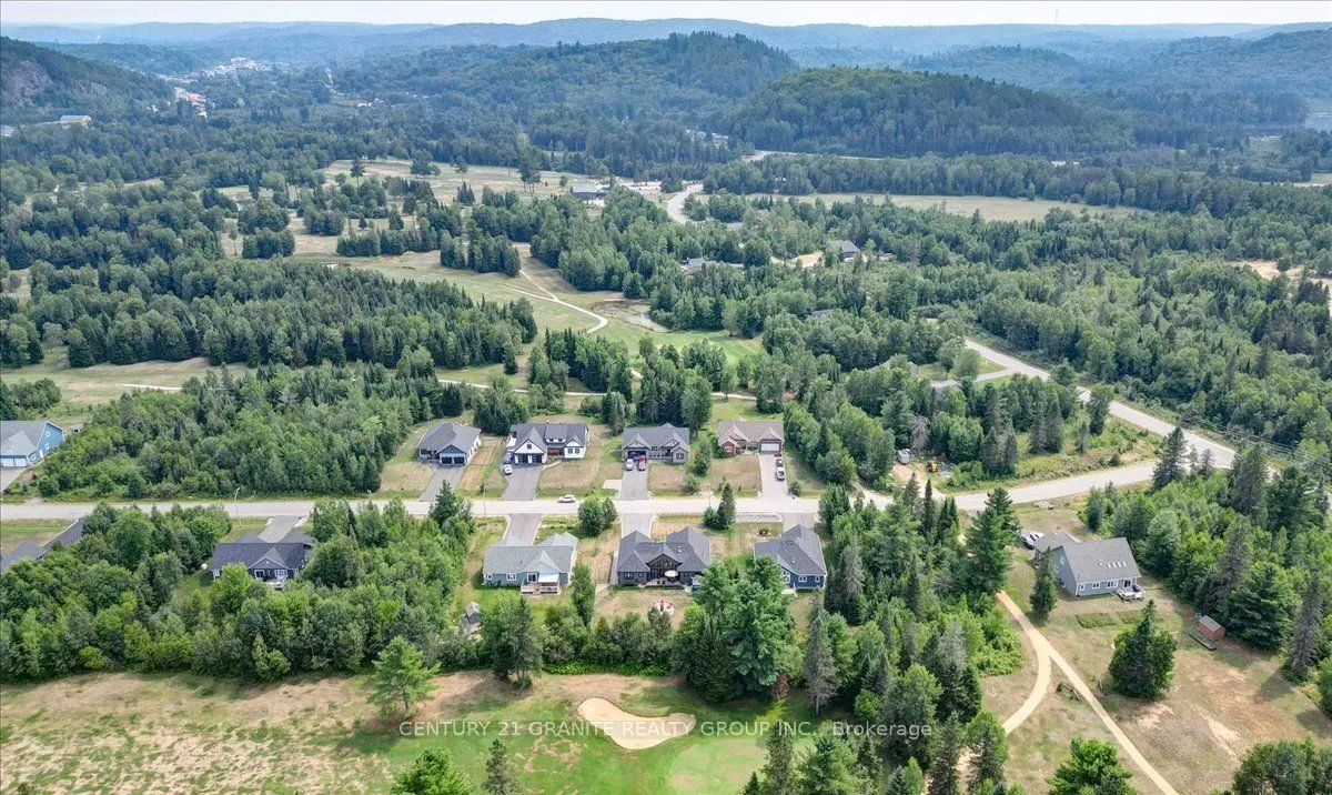 9 Bancroft Ridge Drive
