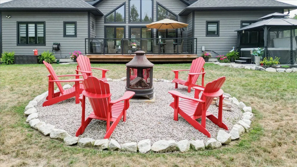 9 Bancroft Ridge Drive