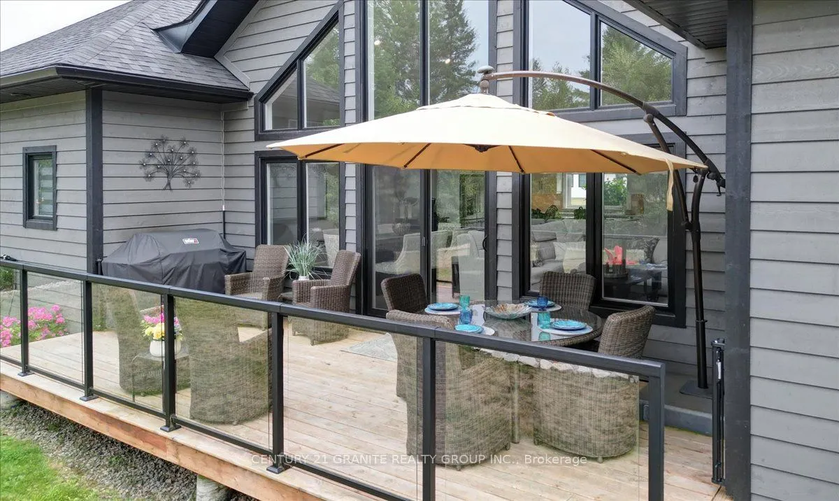 9 Bancroft Ridge Drive