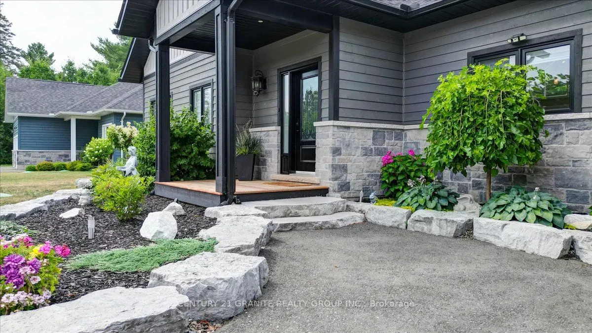 9 Bancroft Ridge Drive