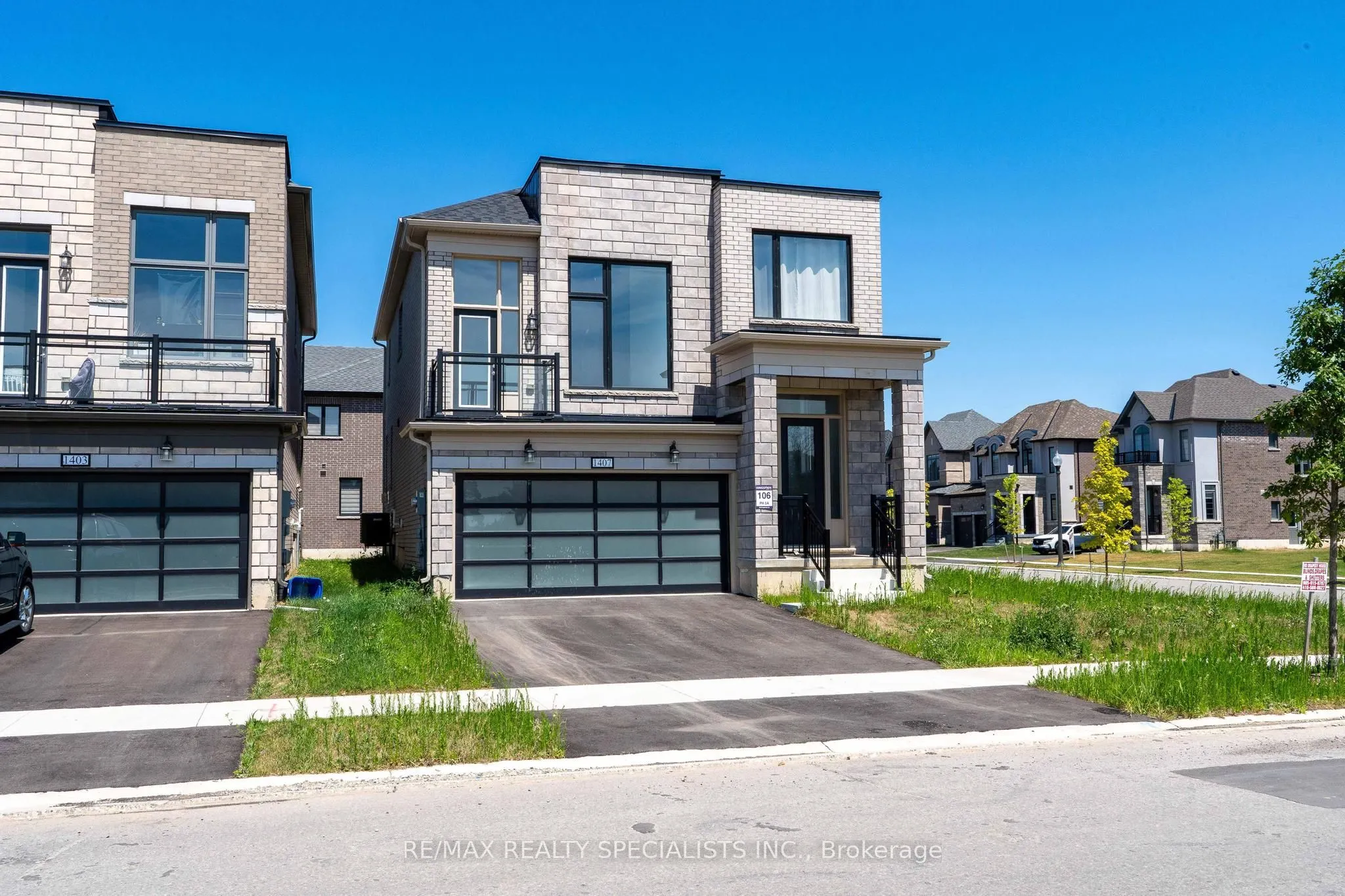 1407 Upper Thames Drive