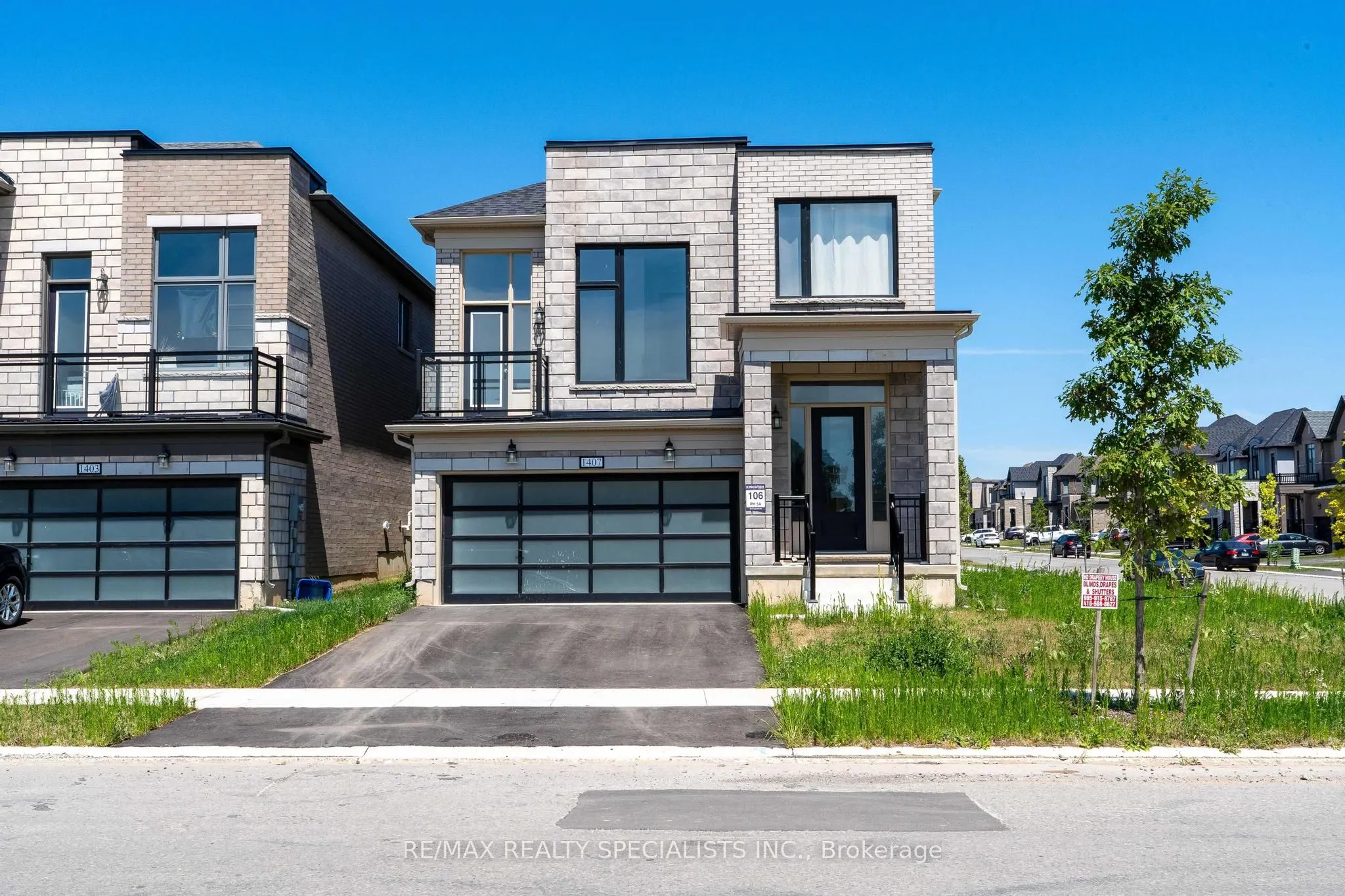 1407 Upper Thames Drive