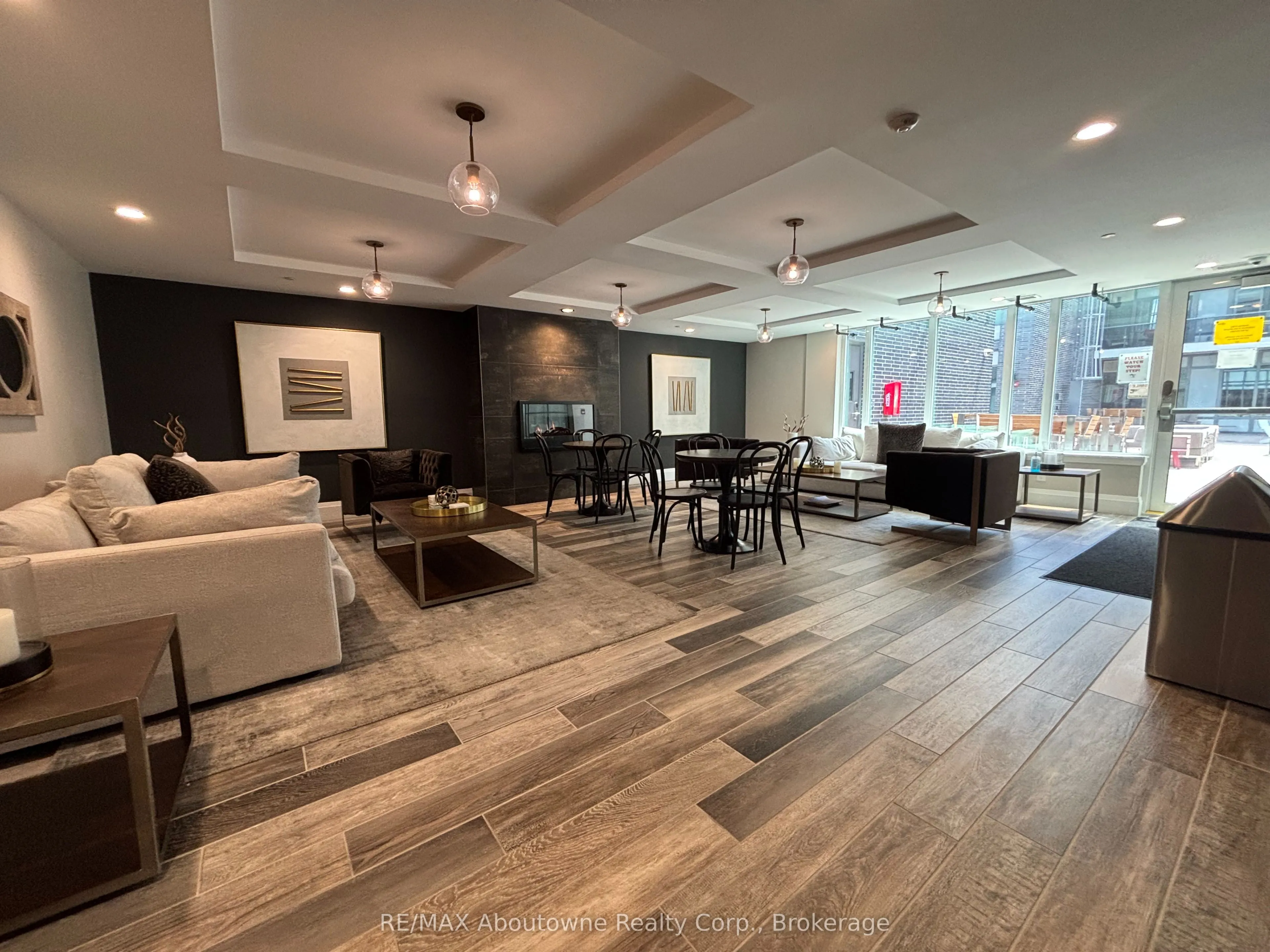 53 Arthur Street S, #RL5