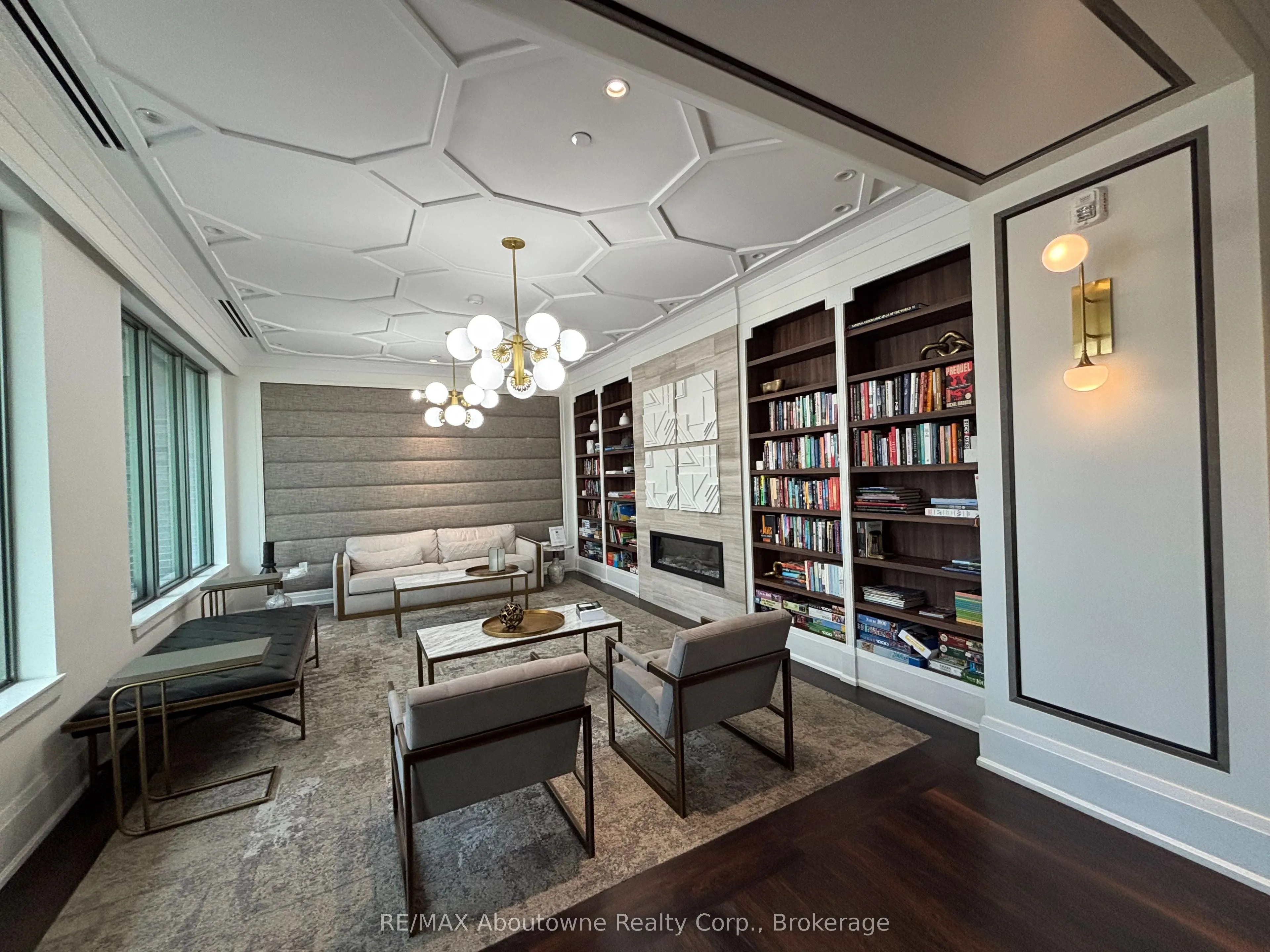53 Arthur Street S, #RL5