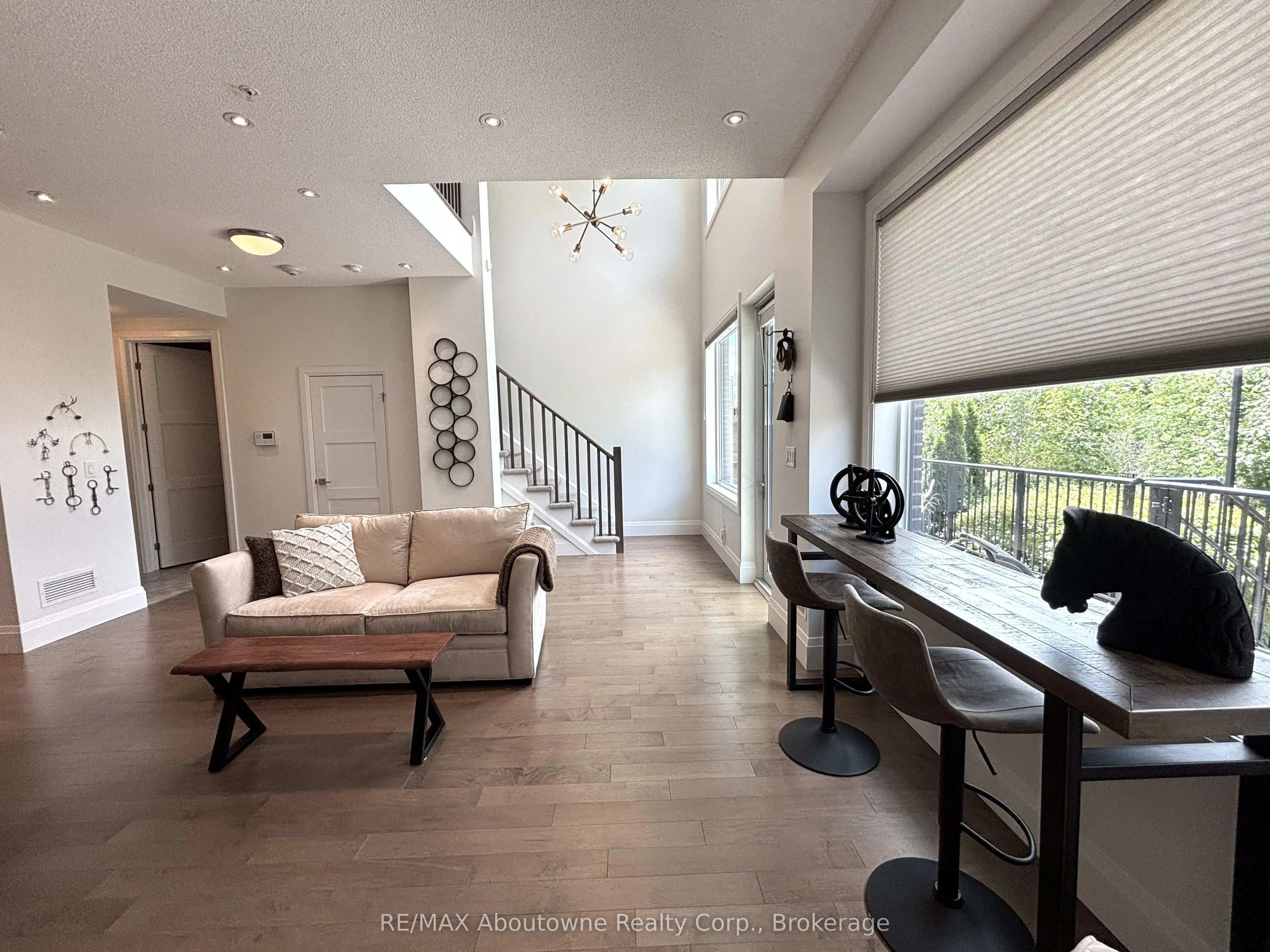 53 Arthur Street S, #RL5