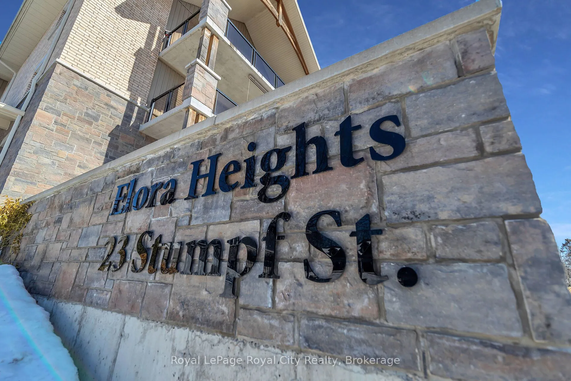 23 Stumpf Street, #204