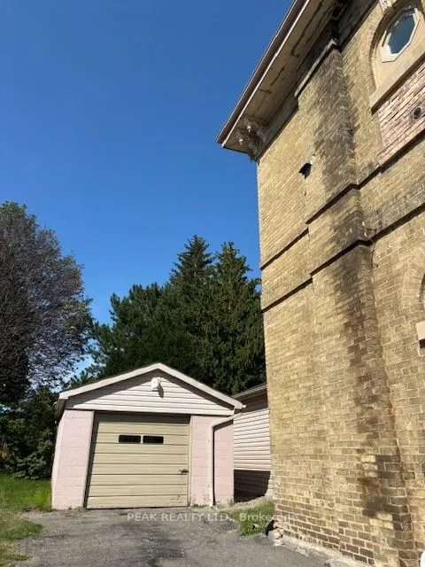 15 Buffalo Street