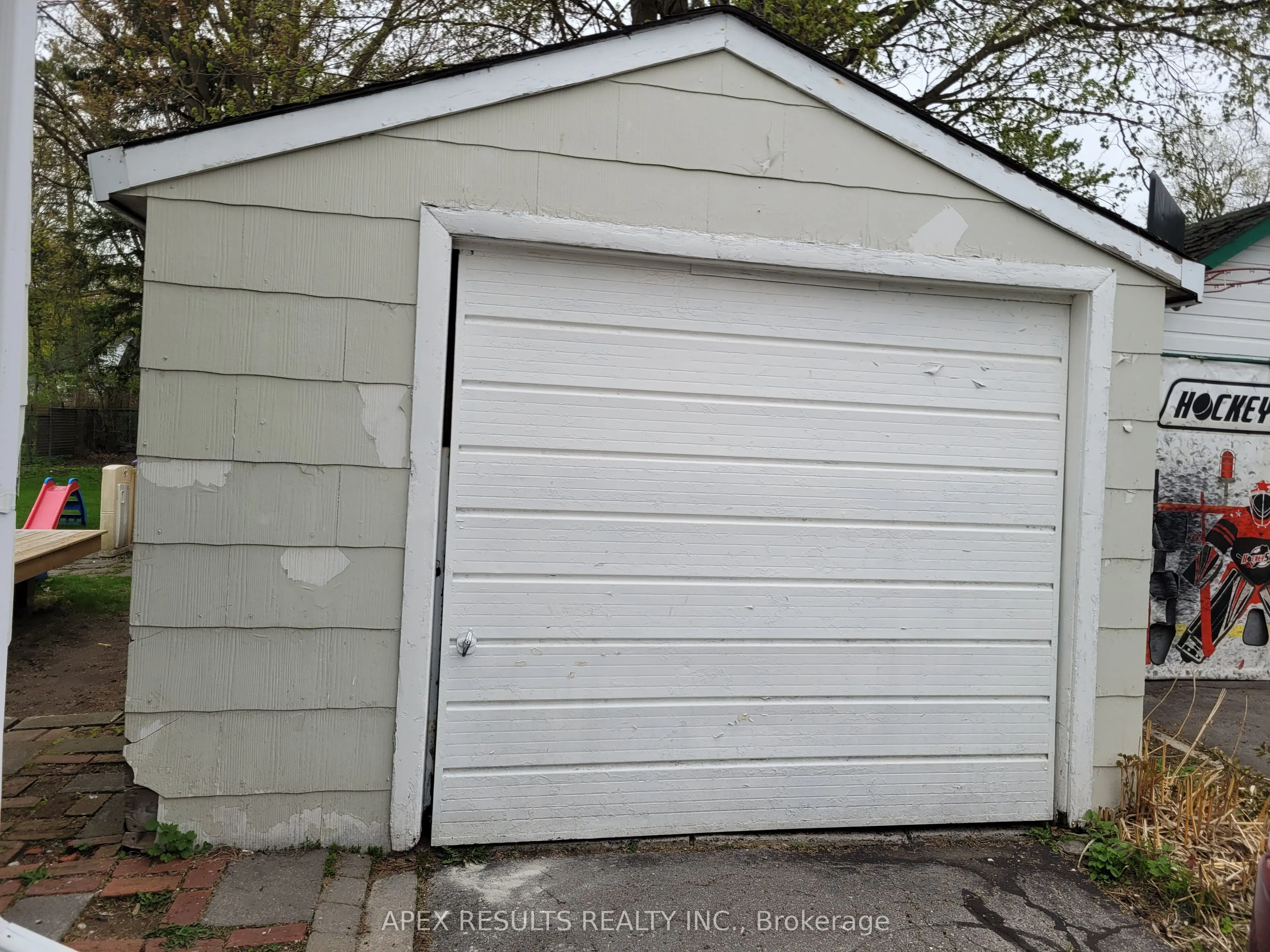 267 Bleecker Avenue