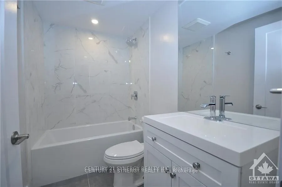 458 Maclaren Street, #1A