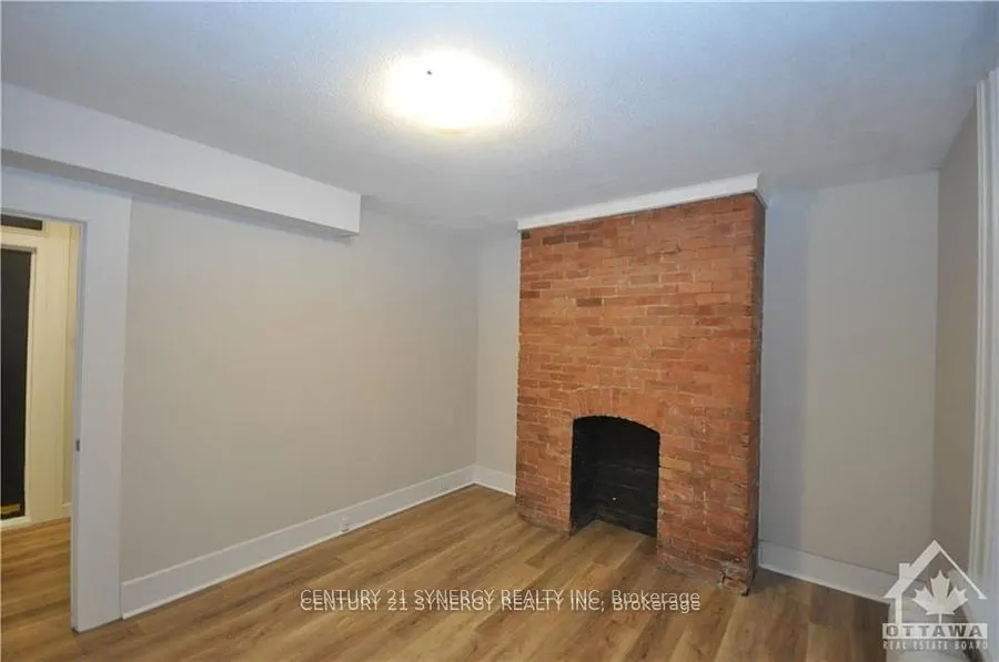 458 Maclaren Street, #1A