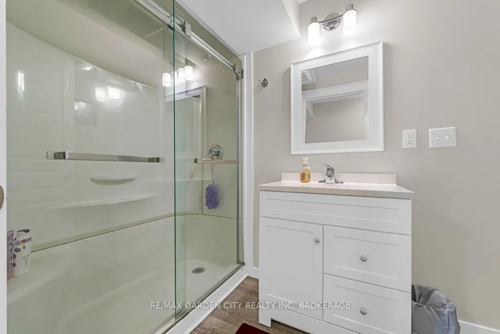 2880 King Street, #20