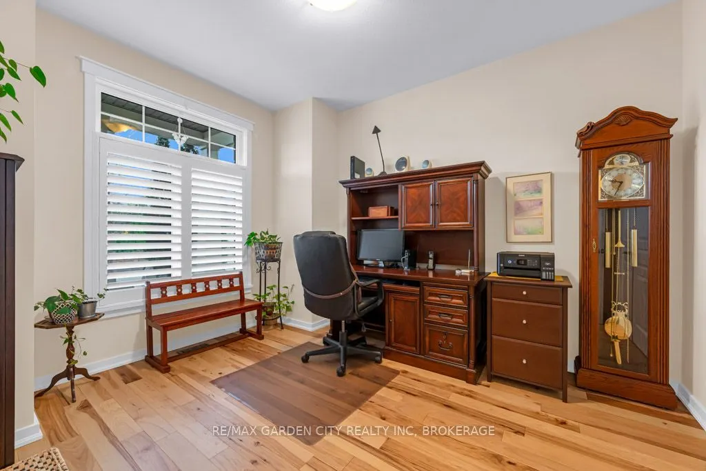 2880 King Street, #20