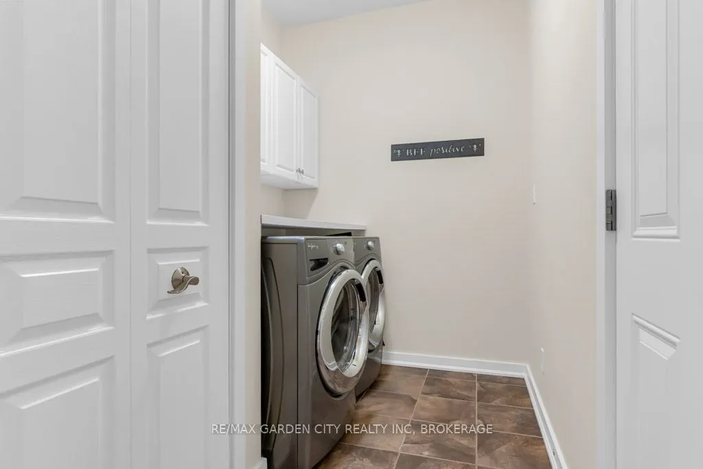 2880 King Street, #20